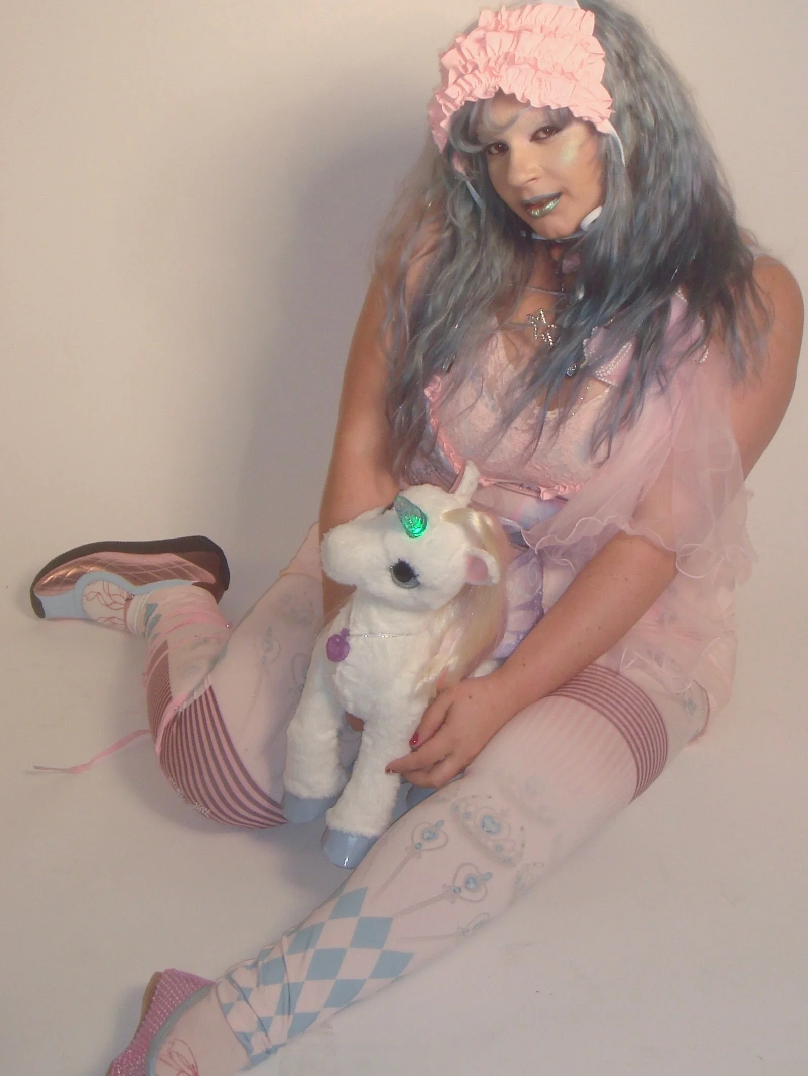 Stela and Starlily in Eventyrverden 🎀

Photo: @fantasy2.0
Makeup @mulletxbarbie
Styling @yuri.nosho
Model @stelaness
