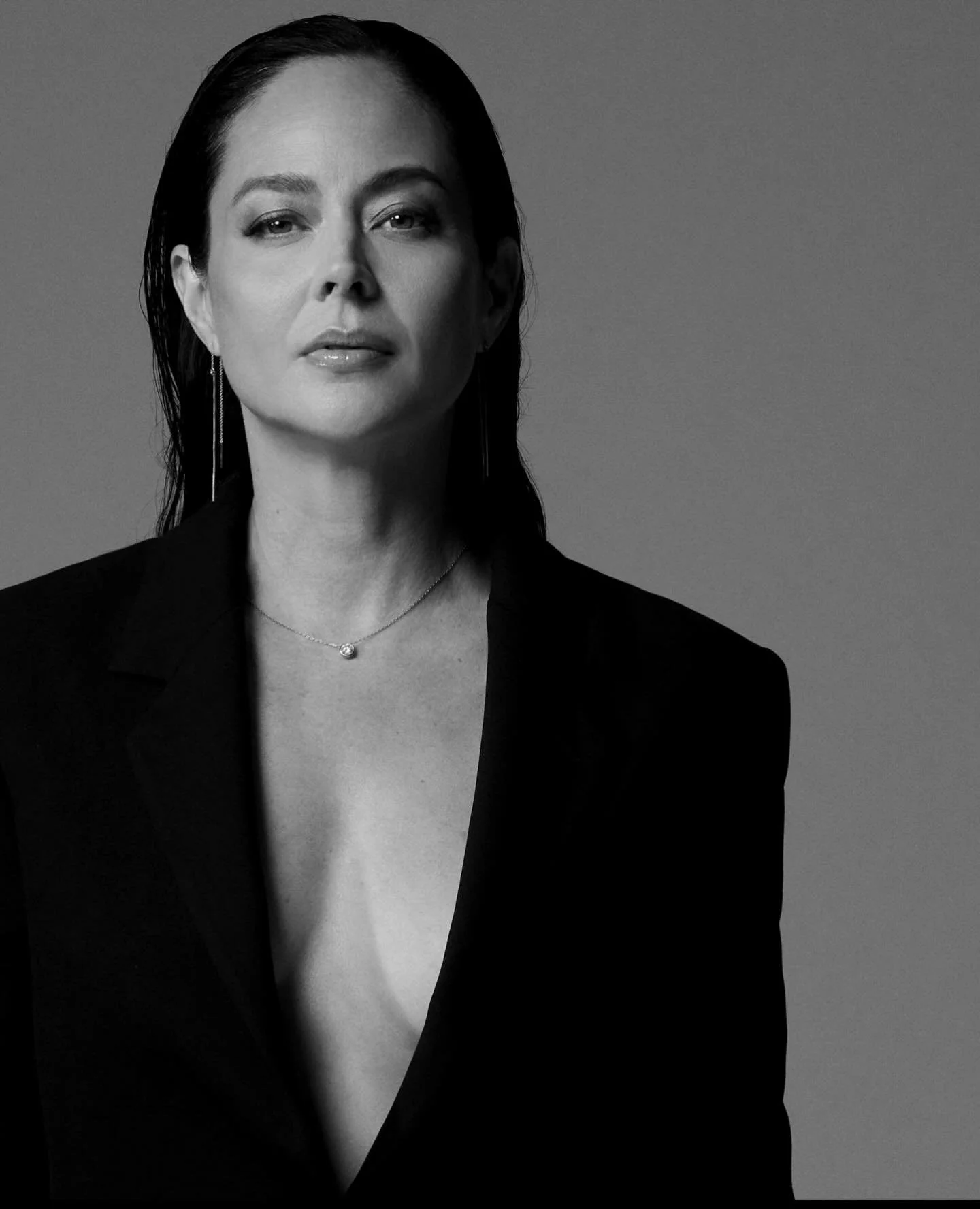 What if &lsquo;I don&rsquo;t care&rsquo; is actually the deepest form of love?

In my meditation today this hit me like a wave&hellip;
When I care I&rsquo;m layering on judgment, expectations, hope, fears, stories, meanings. 

It tightens my body, cr