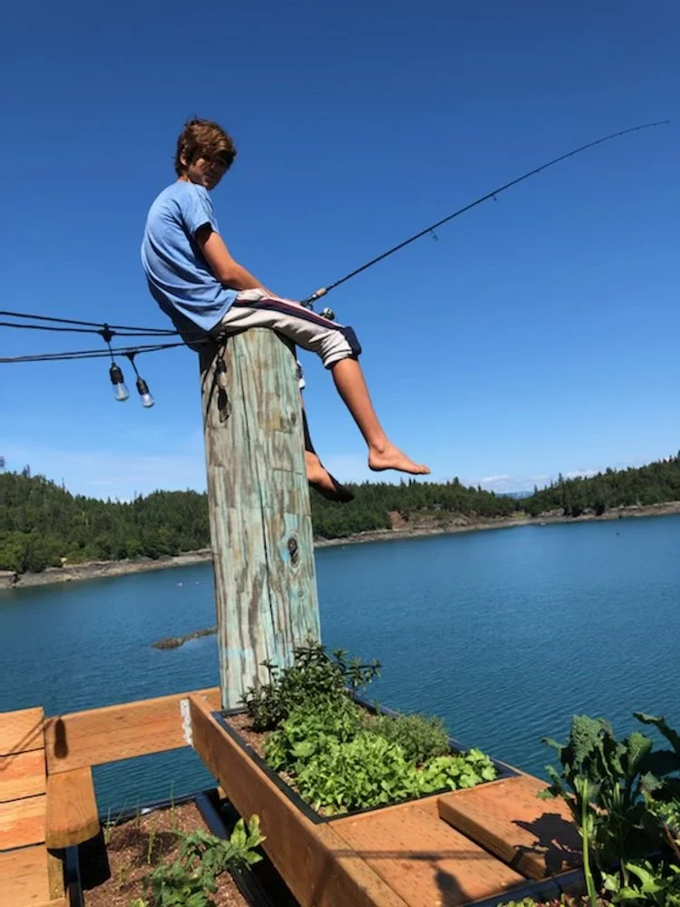 Sittin' On the Dock of the Bay