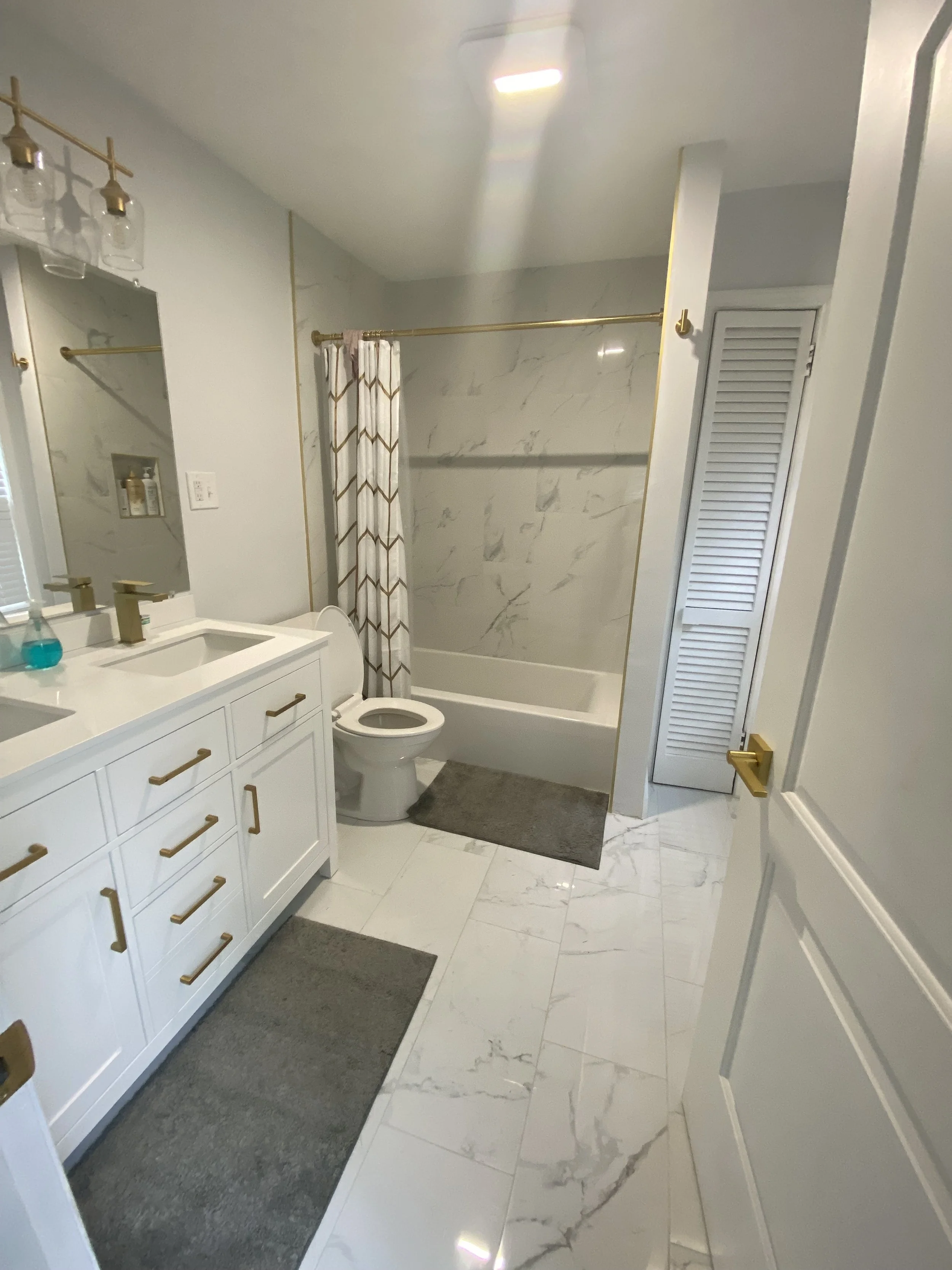 airbnb bathroom.jpg