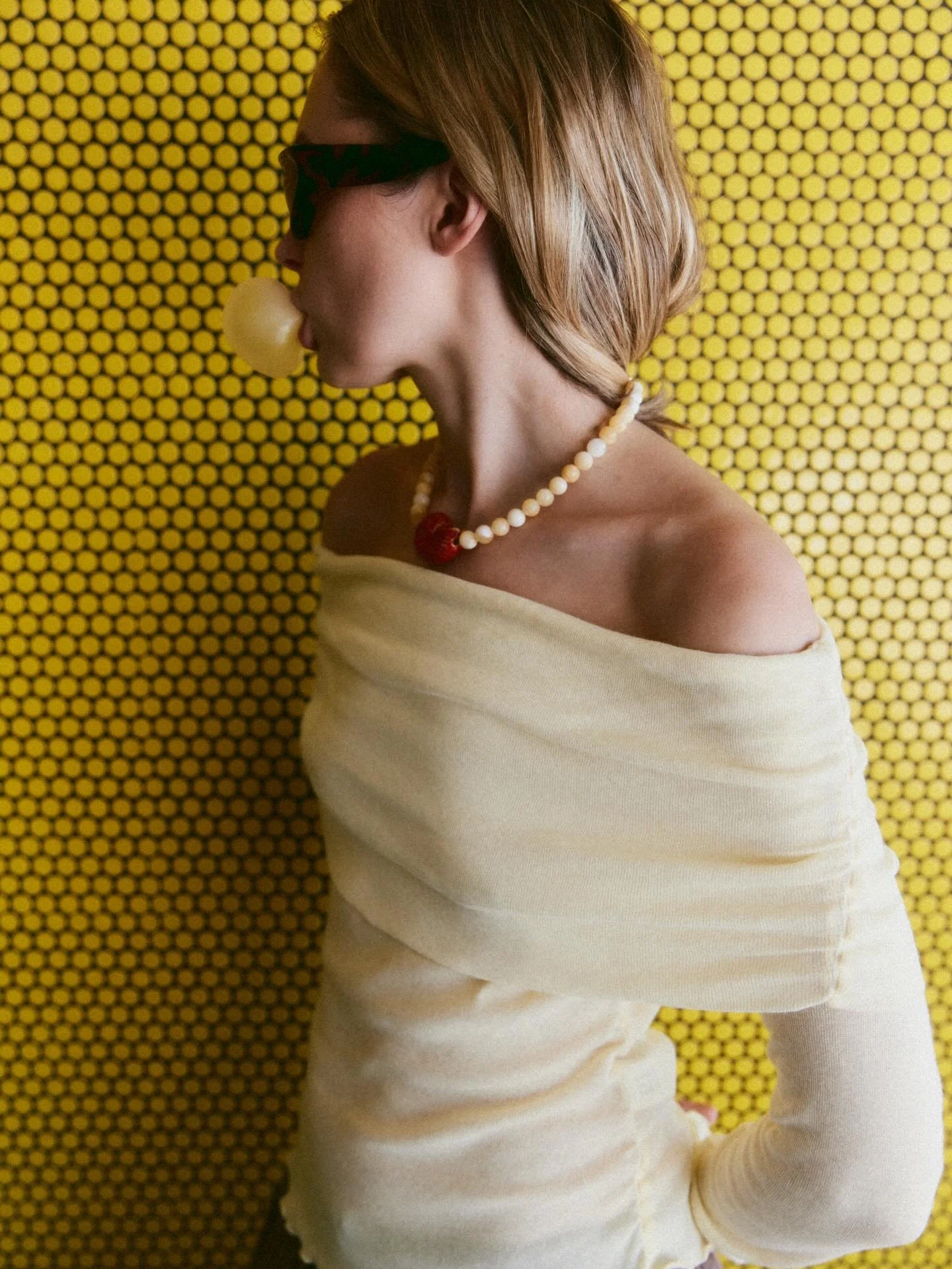 Our Happy Place necklace in bold red does that thing to you: where everything feels a little brighter, warmer and touched with nostalgia.

Our original, with a handmade bold red ceramic conch and contrasting yellow jade &ndash; one of those pieces yo