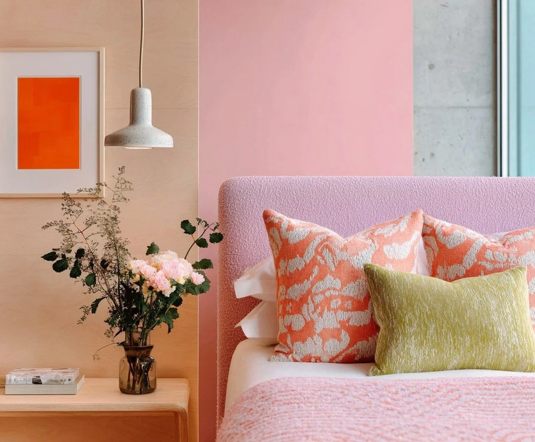 GASP! Le's create a bedroom using pink, orange, and chartreuse. Are you game? I am loving this gorgeous combination which is lively whilst also being calming. Yes, you can use colour and still create a calm space.
If you want more colour and less de