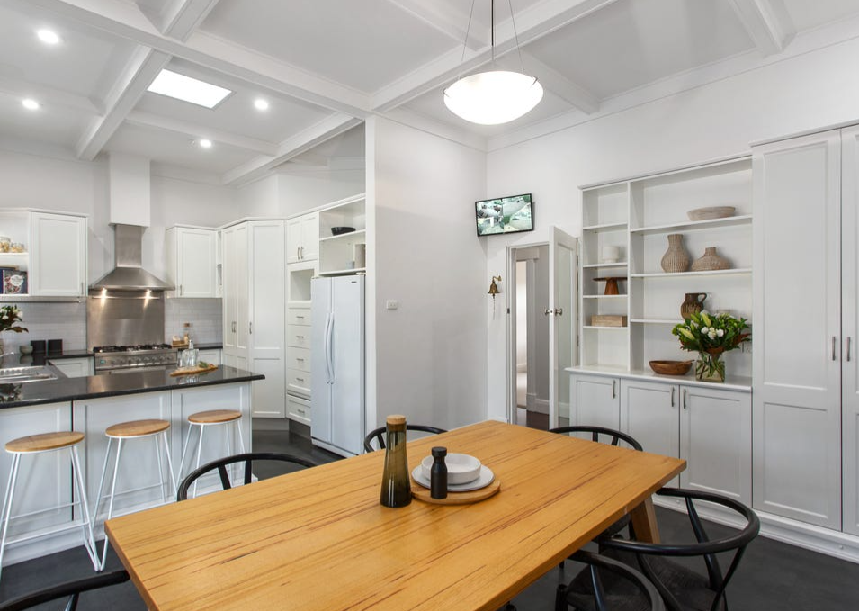 toorak old dining to kitchen.png