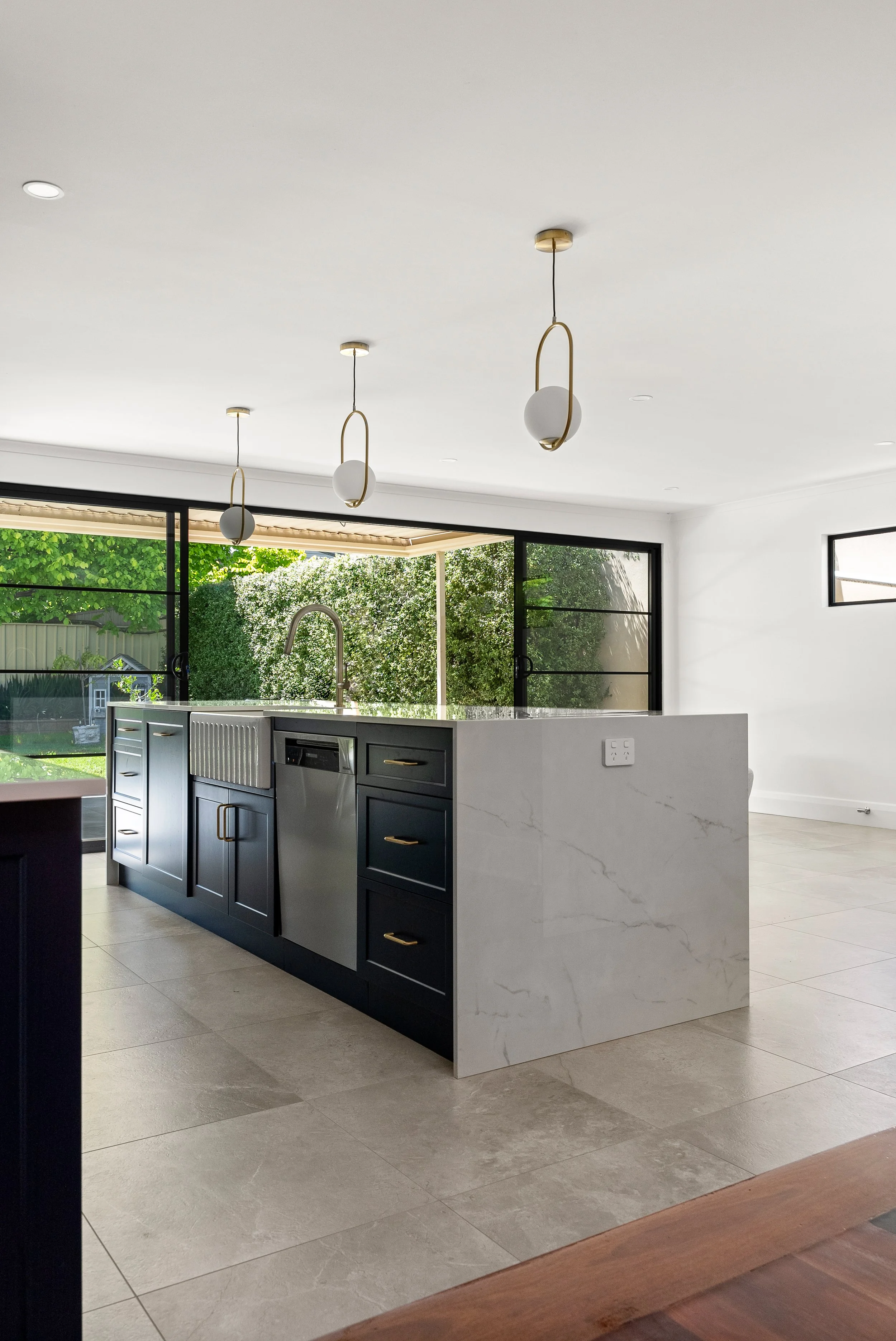 plushdesigninteriors, Myrtlebank living.jpg