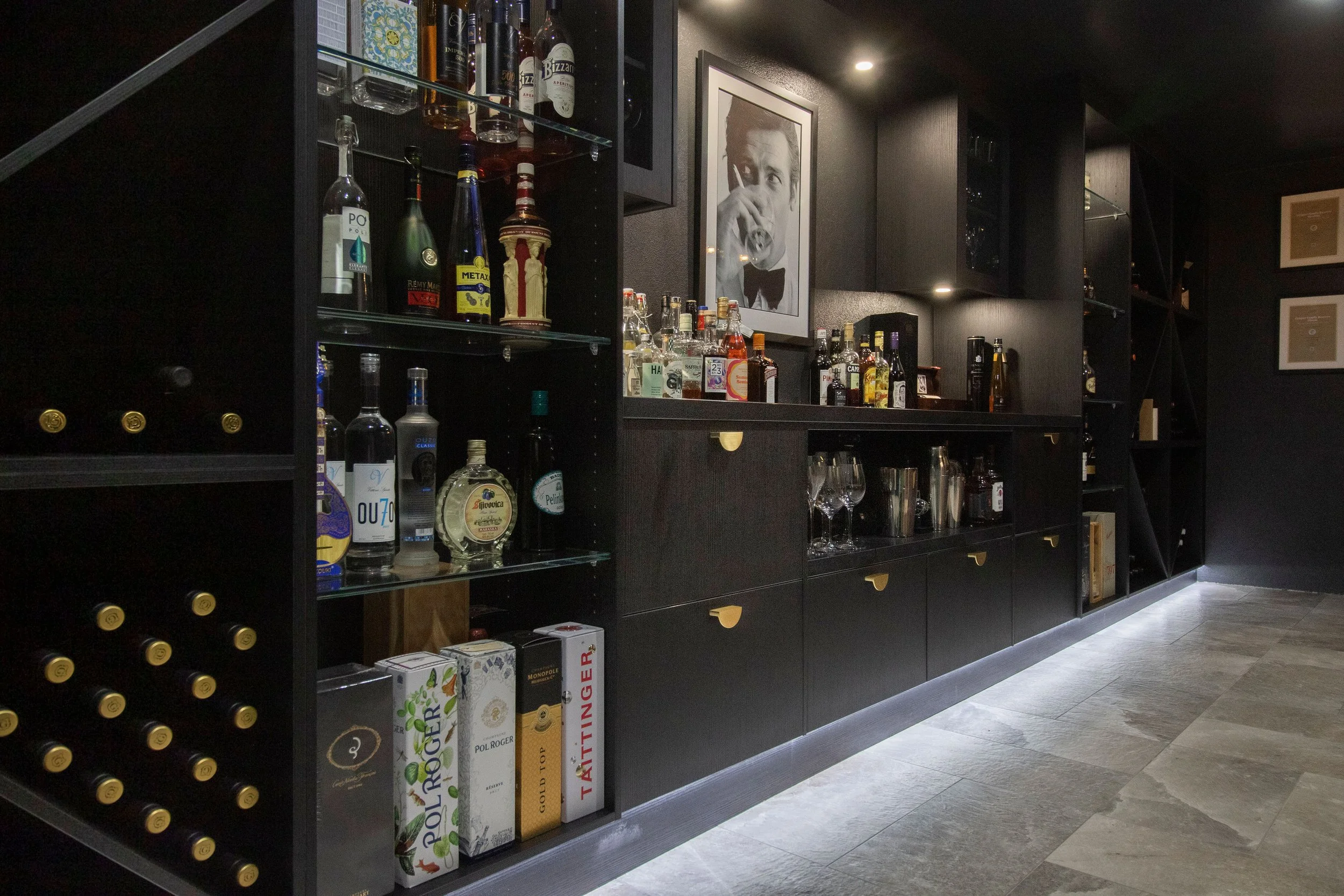 PlushDesignInteriors-Winecellar(17).jpg