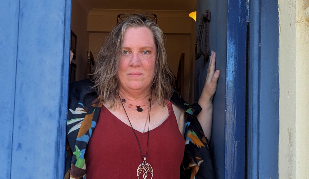 Jodie In the churhc door.png