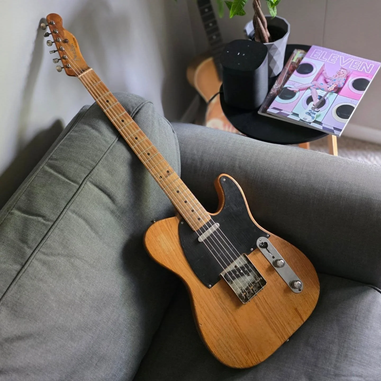 1952/53 Fender &quot;Christmas&quot; Telecaster

Was refinished ages ago but remians otherwise mostly original. 

Here in the shop for a &quot;Don't mess with the Mojo&quot; Refret, new reproduction nut, and returned the wiring harness to original...