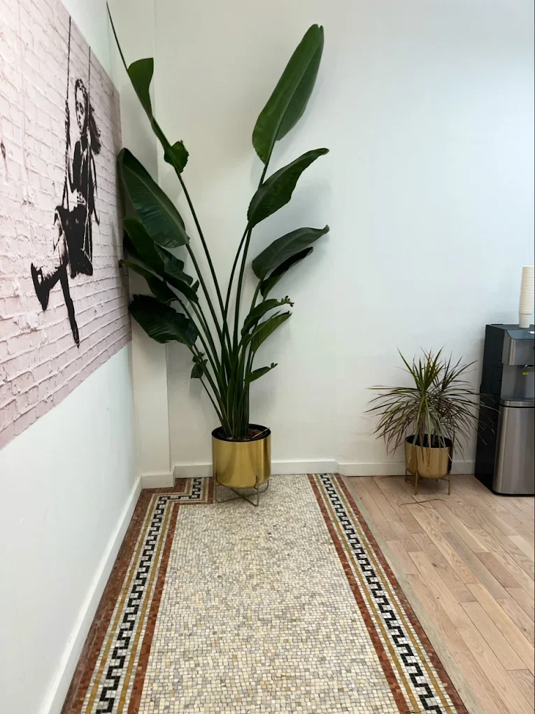 wele clinic office(2).webp