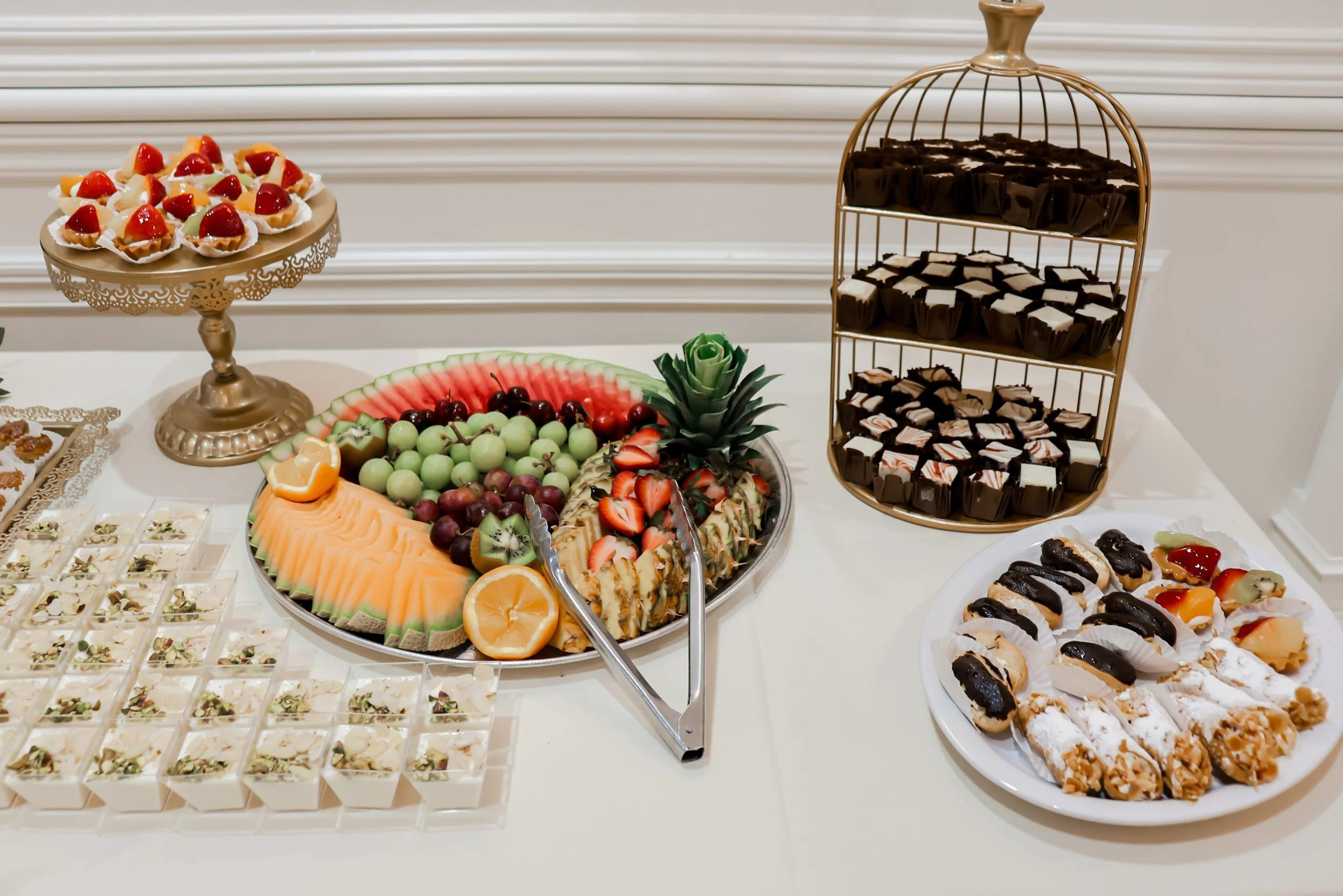 297A9979 Dessert Table Best Image 87 Final Edit.jpg
