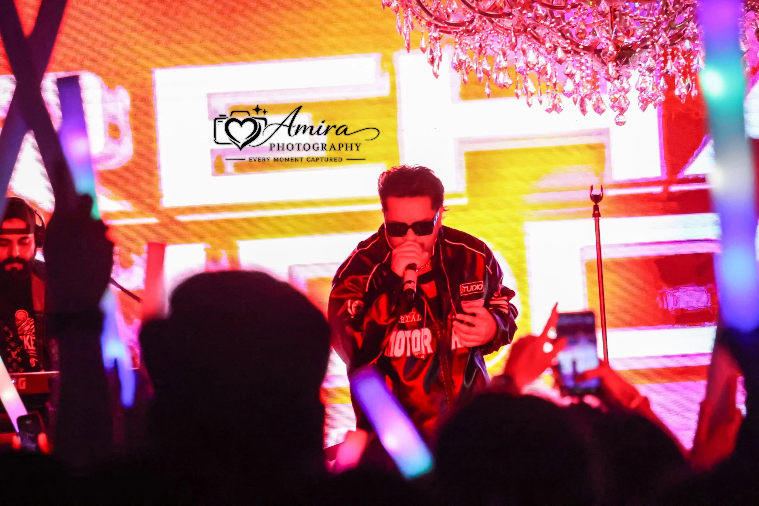 297A3450 Asim Azhar Best Image.15 Final Edit w:signature.jpg