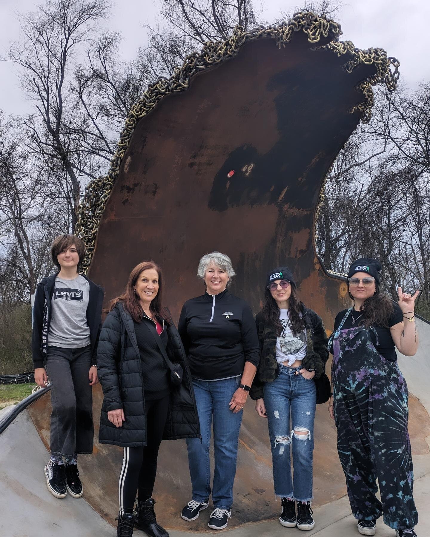 Pretty cool wave sculpture at the new skatepark in Springfield, TN. We are so thankful to be able to help support this park through the Alex LeVasseur Memorial Grant with @theskateparkproject - this is the 11th park that has opened of the 12 we have 