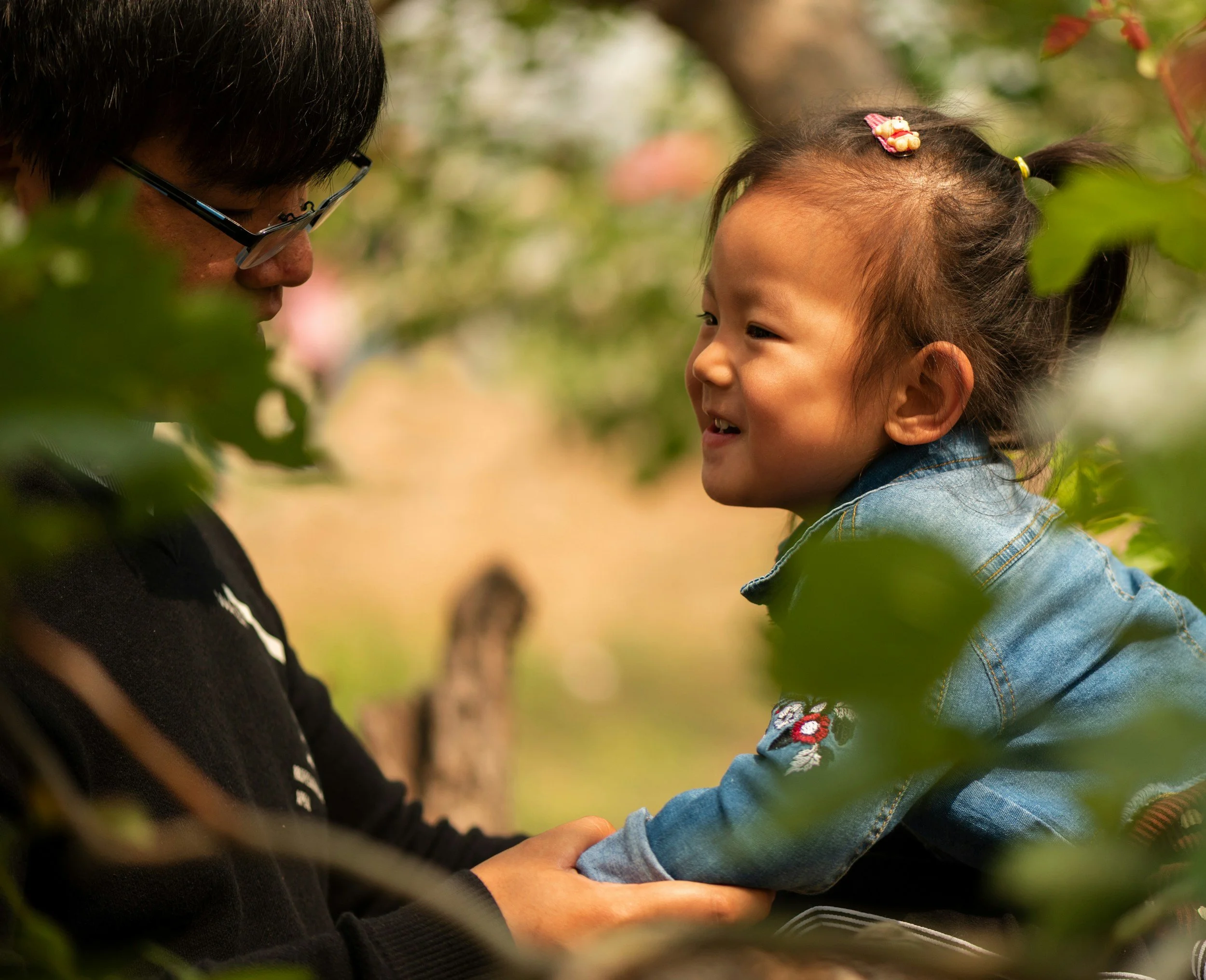 When Little Hearts Grieve: Helping Children Navigate Loss