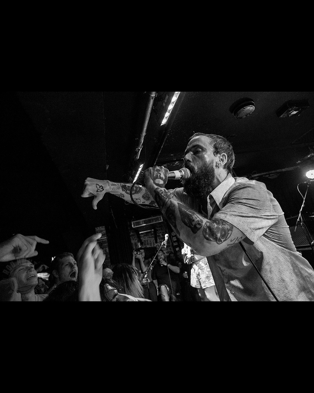 Idles recently announced that they'll be touring Australia &amp; NZ in January 2025. In celebration I thought I'd post these live photos I shot of them over five years ago. 

There was a lot of anticipation surrounding Idles first tour of Australia i