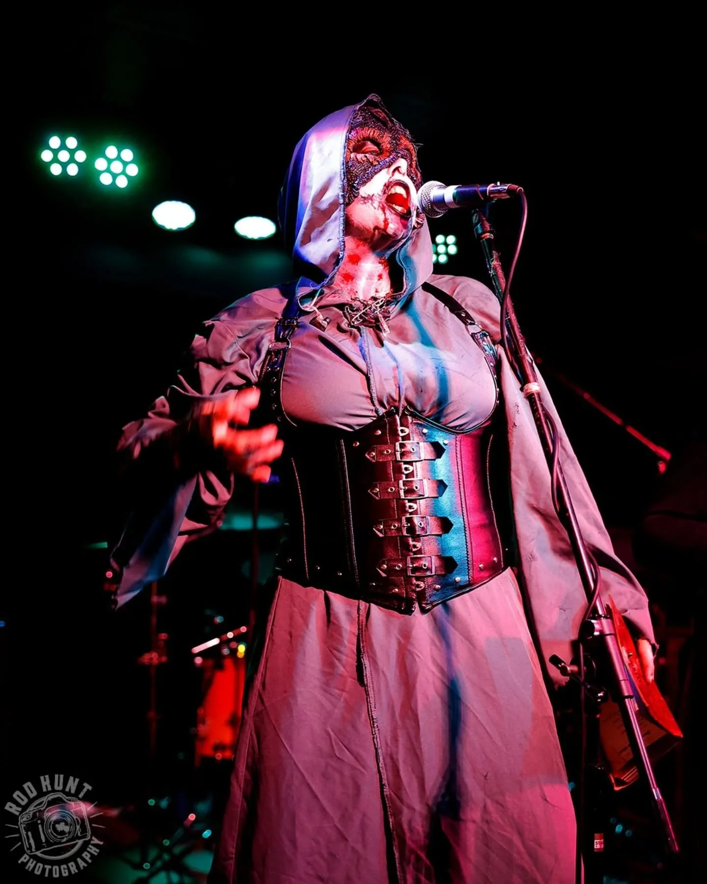 Miruthan - self described purveyors of "dark folklore and blackened death metal" - impressed with a killer 🪓 performance in Sydney recently at Marrickville Bowlo. If you get a chance to catch them live, take it! 🤘💀 🤘

#miruthan #cultovm