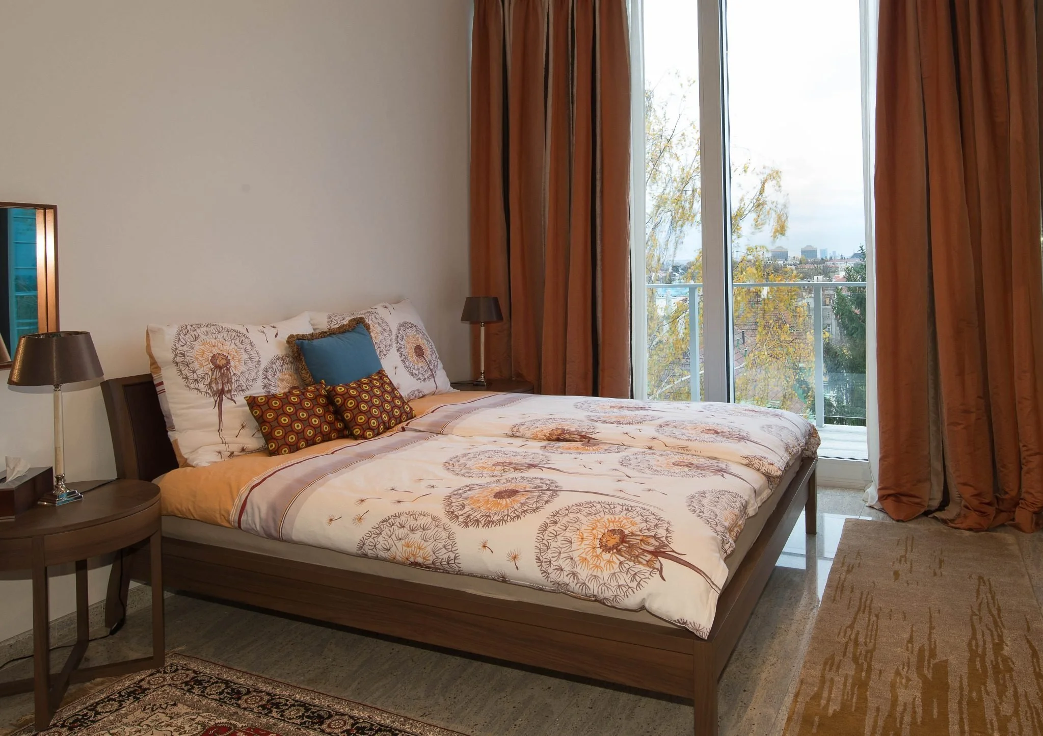 guest bedroom-view-1180.jpg
