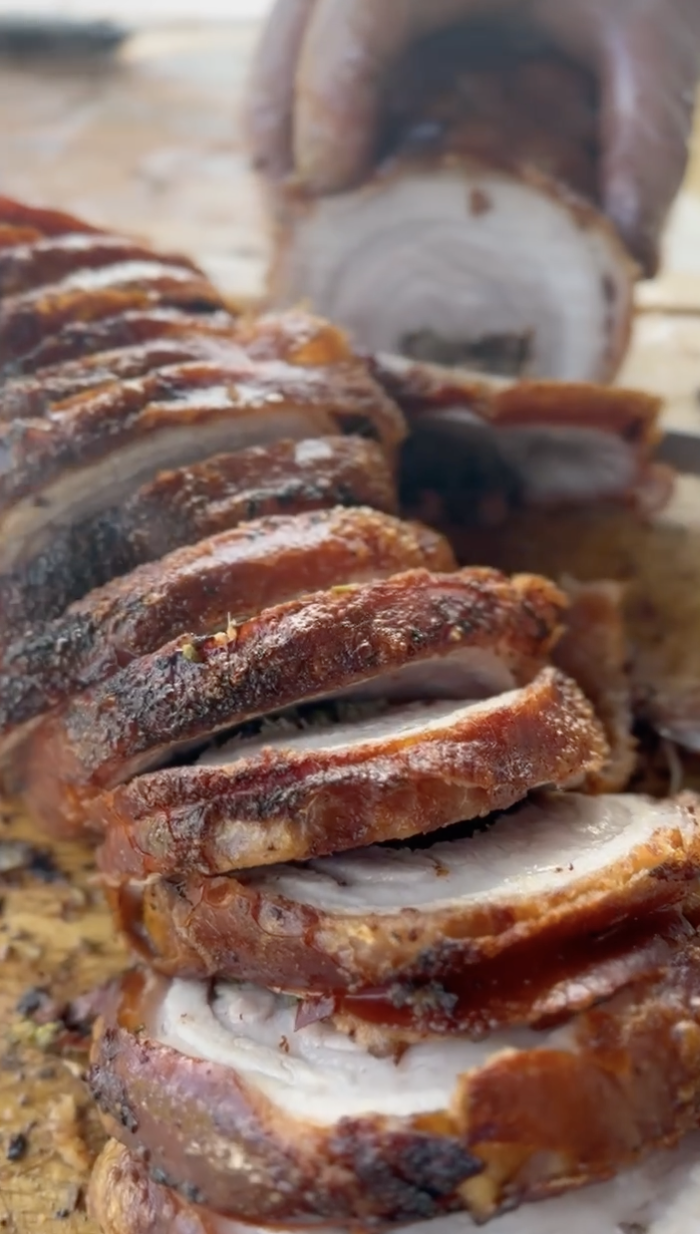 SLICED PORCHETTA.png