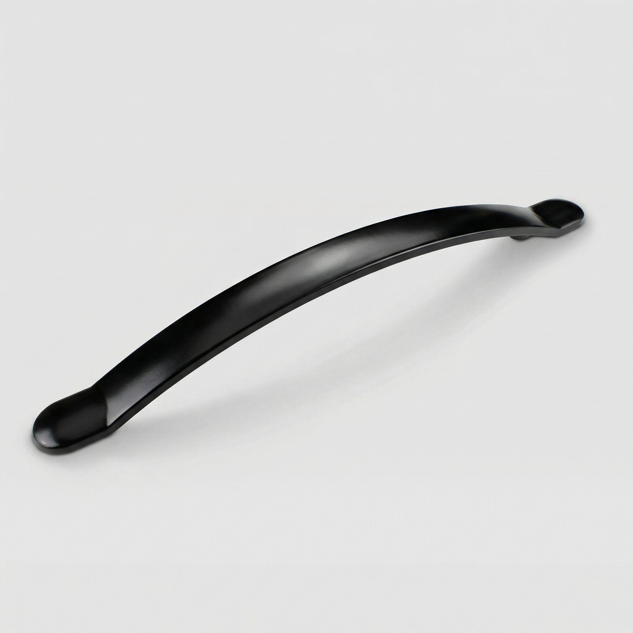 Monmouth Pull Handle in Matt Black - HN-M-3977-160-BLNK.jpg
