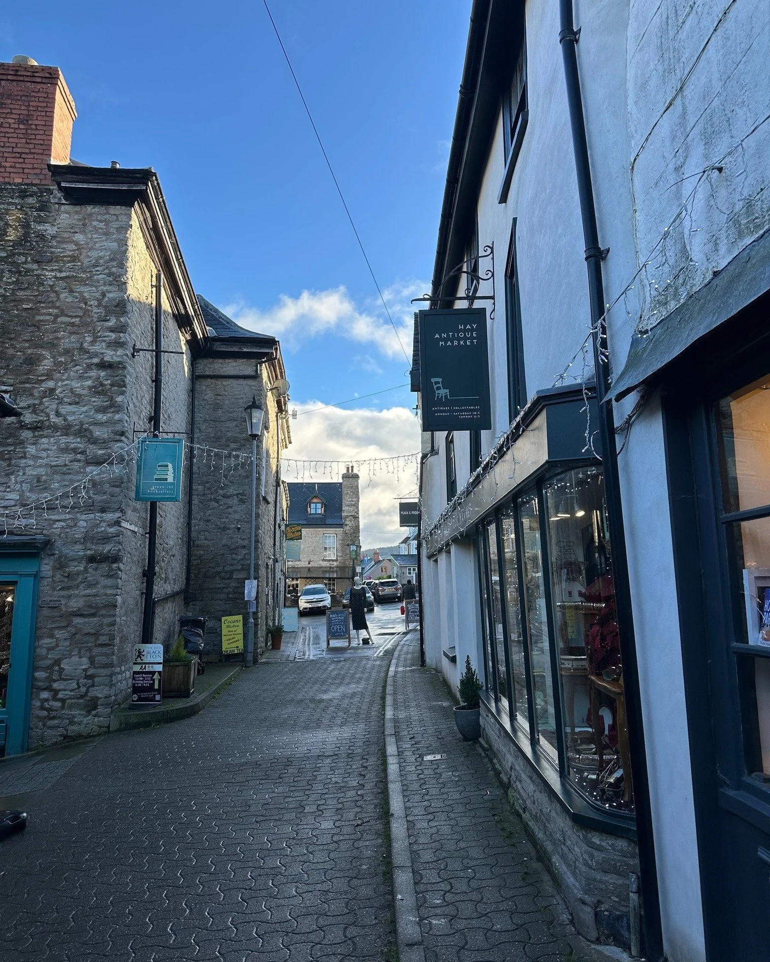Weekends in Hay are full of life, but there&rsquo;s something special about returning midweek.

Quieter bookshops, a relaxed Thursday market, and more room to breathe. It&rsquo;s a slower, more intentional way to experience the town. The perfect time