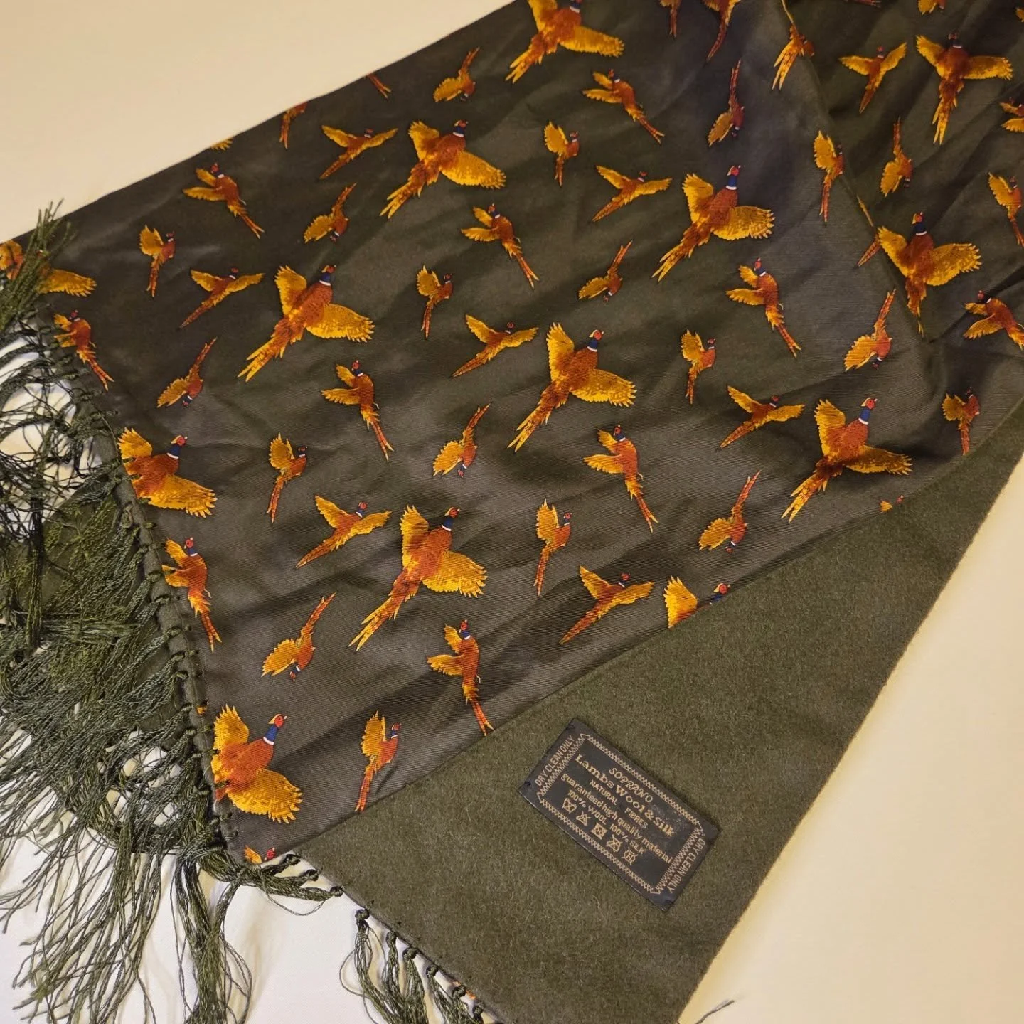 Happy International Men's Day 💙 
Sending love to all the wonderful men out there, especially those who are struggling,  Grieving, recovering and supporting 💜 
To show our love we have this fabulous lamb's wool and silk scarf to give away.💜 To win 