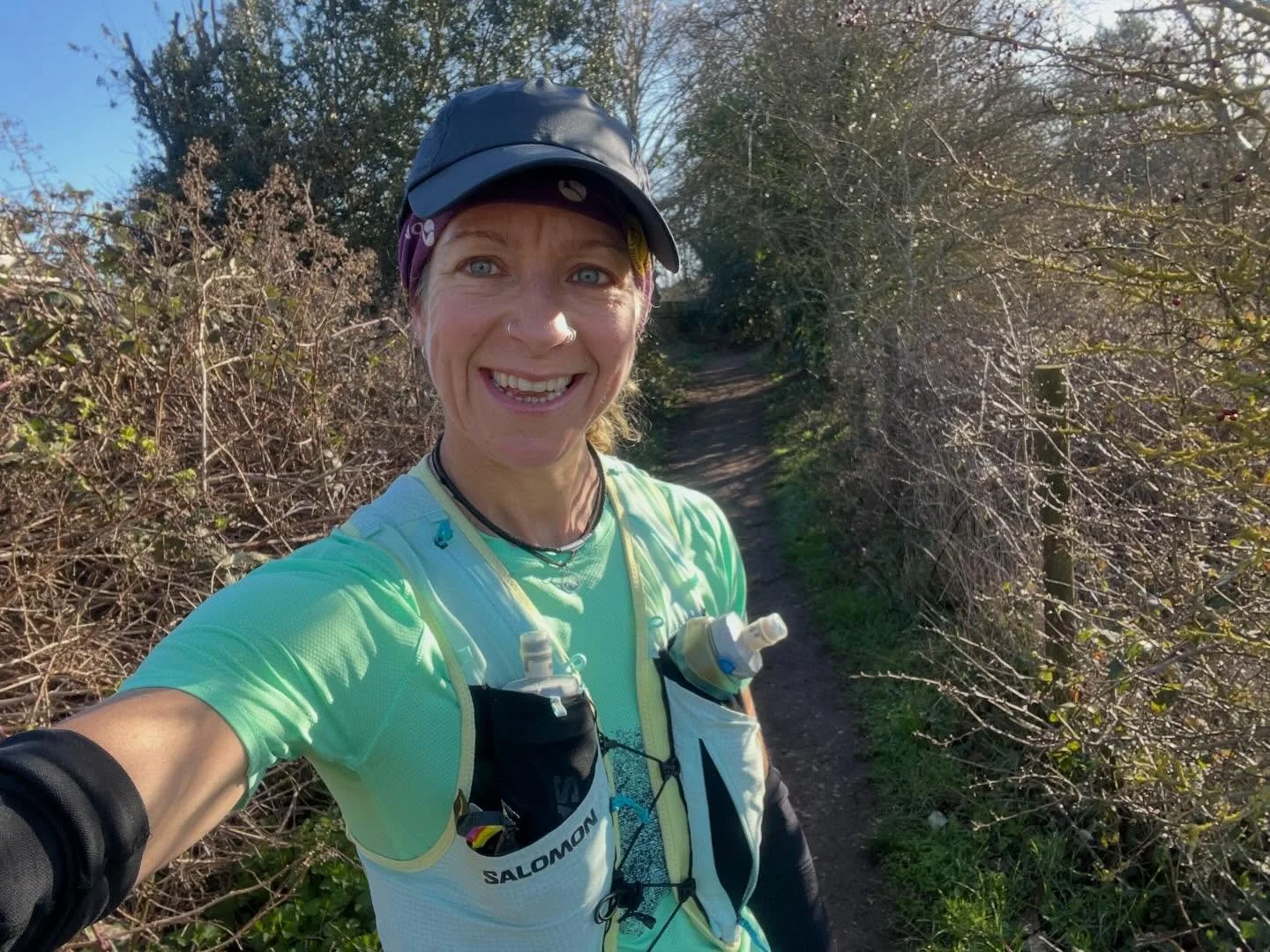 Beautiful morning for a run 🏃&zwj;♀️☀️

The perfect way to spend Mother&rsquo;s Day morning 🫶🏻

Came home to flowers and chocolates from @enyaabaker 💕

#HalfMarathon #MothersDay #MorningRun #RunnersLife