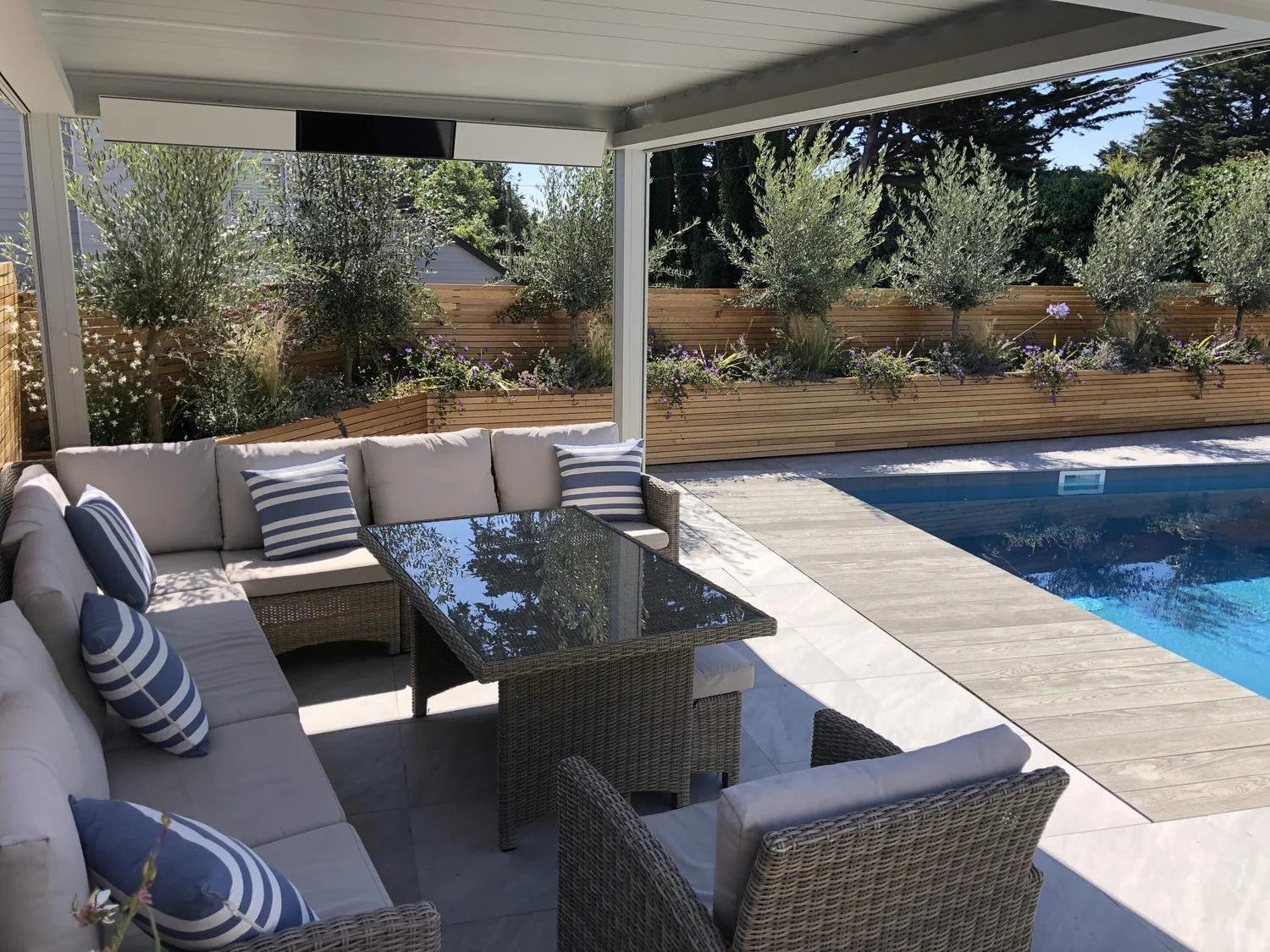 Jo Midwinter Garden Design