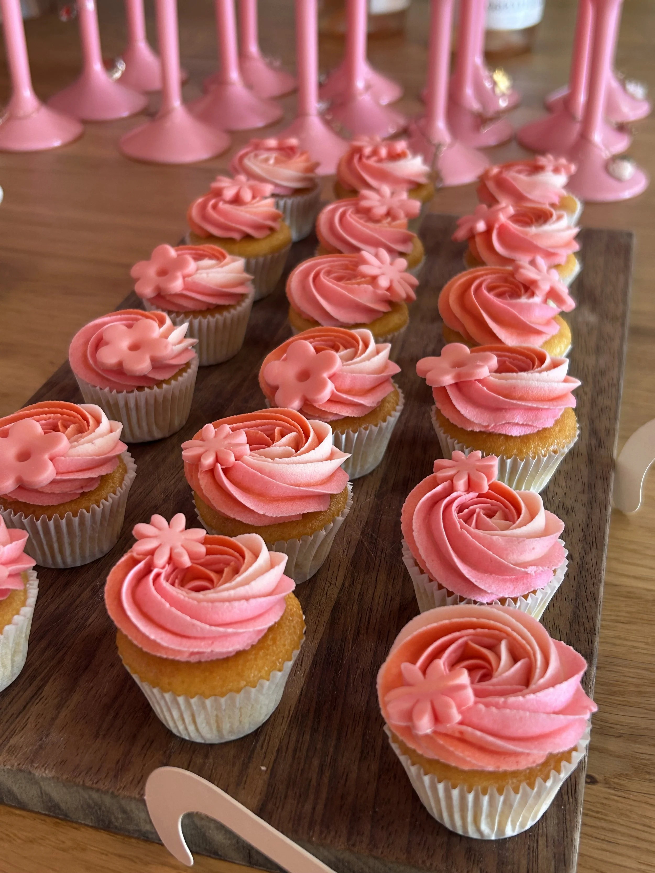 pink mini cupcakes from cupcake class