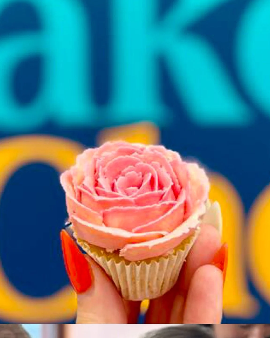 Girls Night - Mini Cupcake Decorating with Prosecco & Pizza