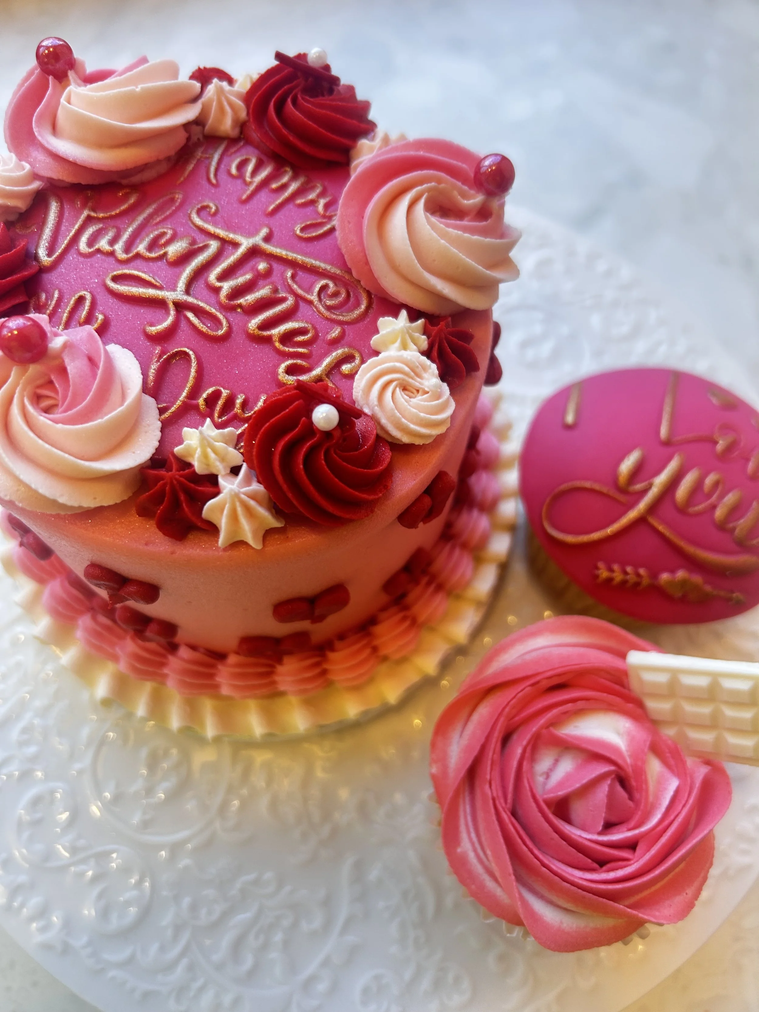 Galentines Cake Decorating Workshop