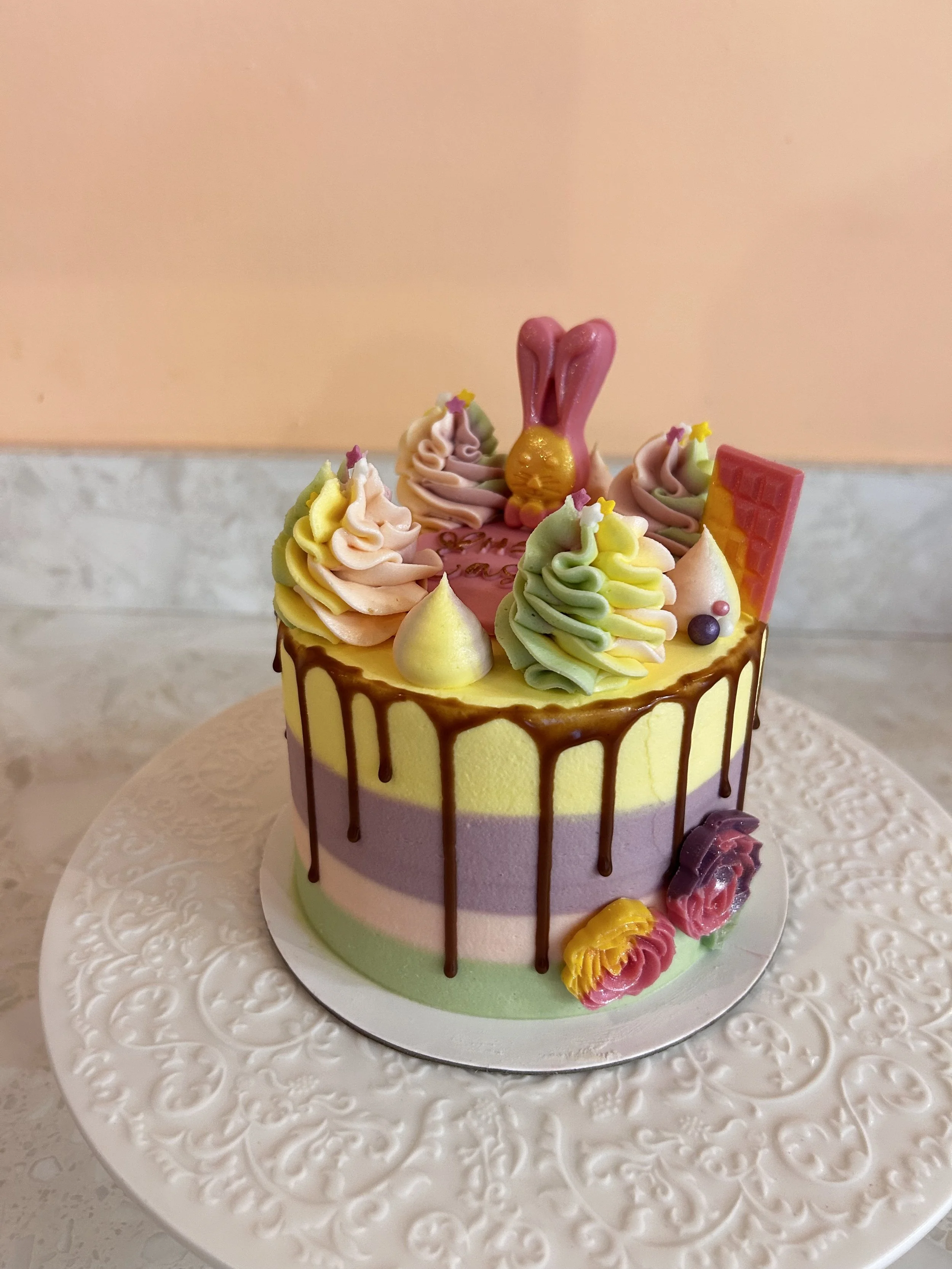 Easter Showstopper Cake with Pizza, Prosecco &amp; Mocktails 