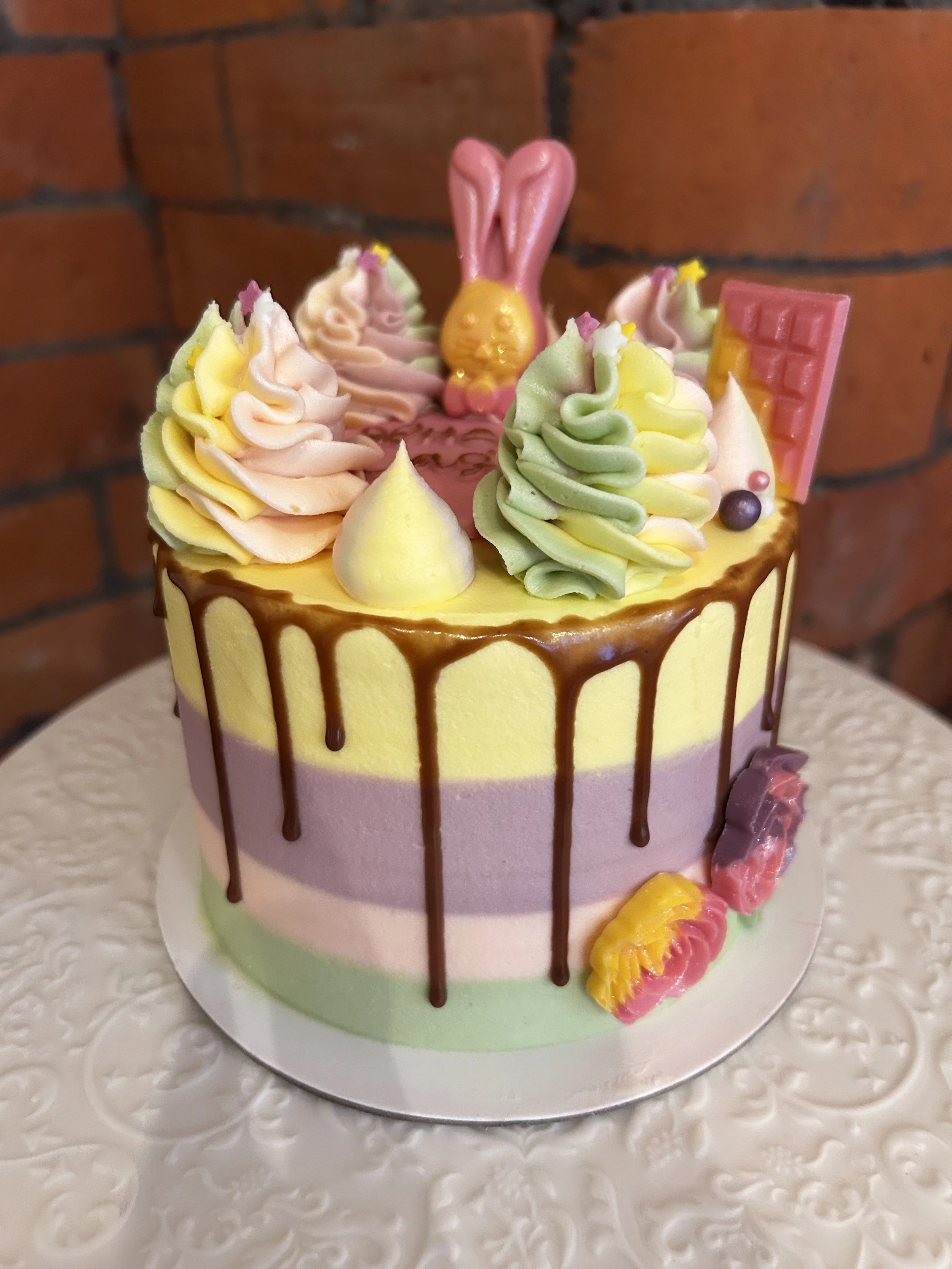 Easter show stopper cake class at Baker & Chef