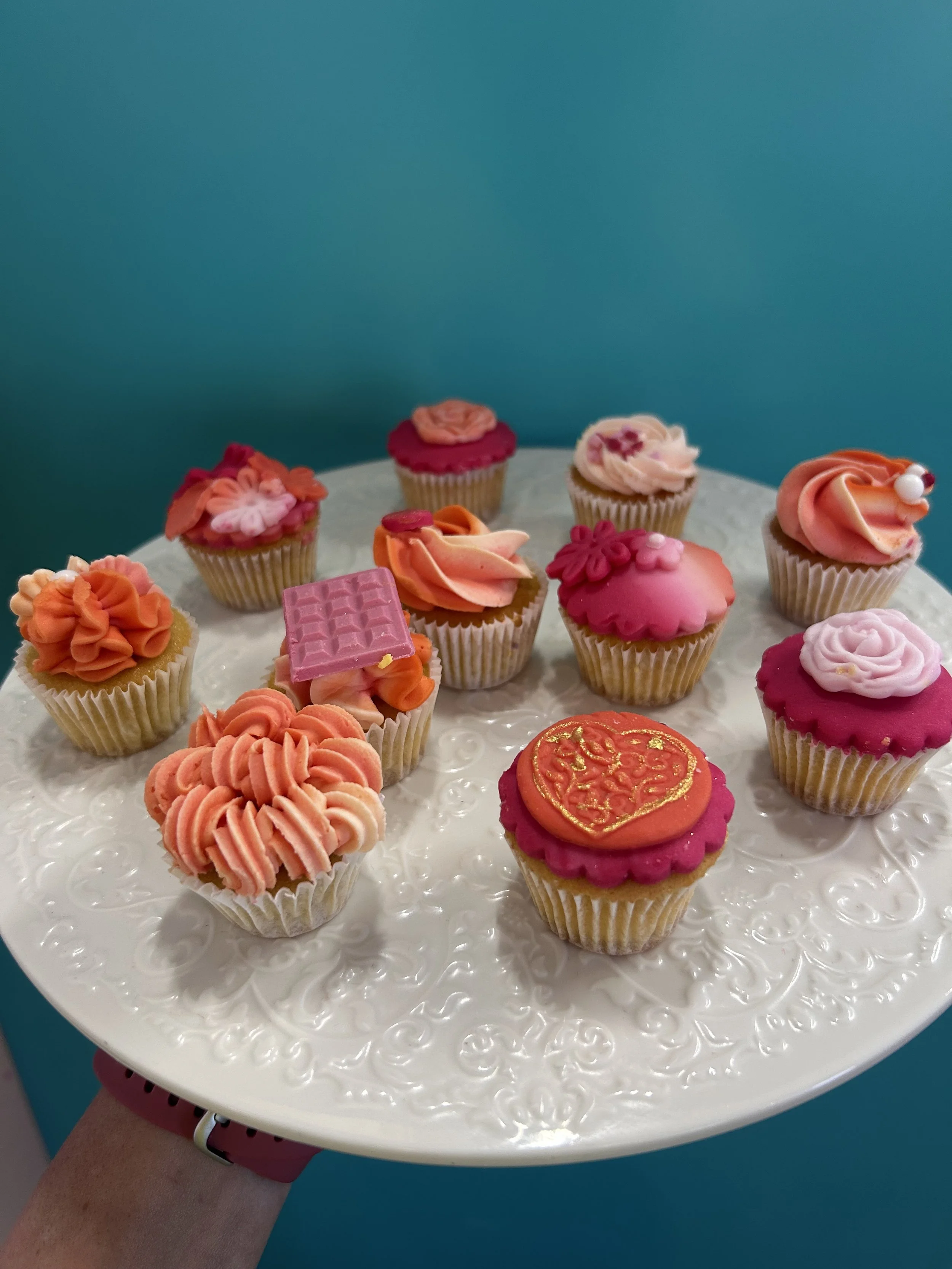 Colourful cupcakes from cupcake decorating class