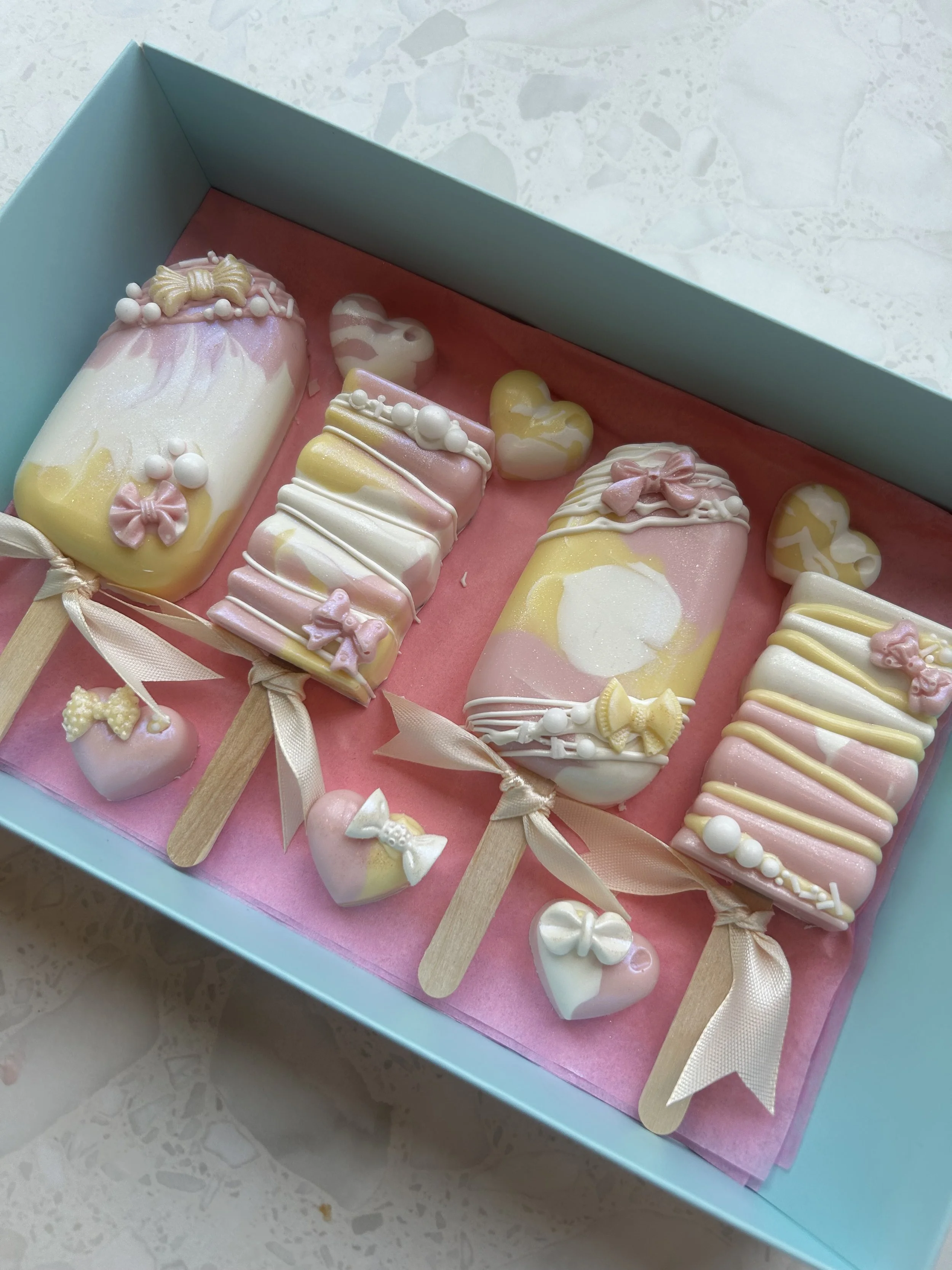 Cake pop class for groups