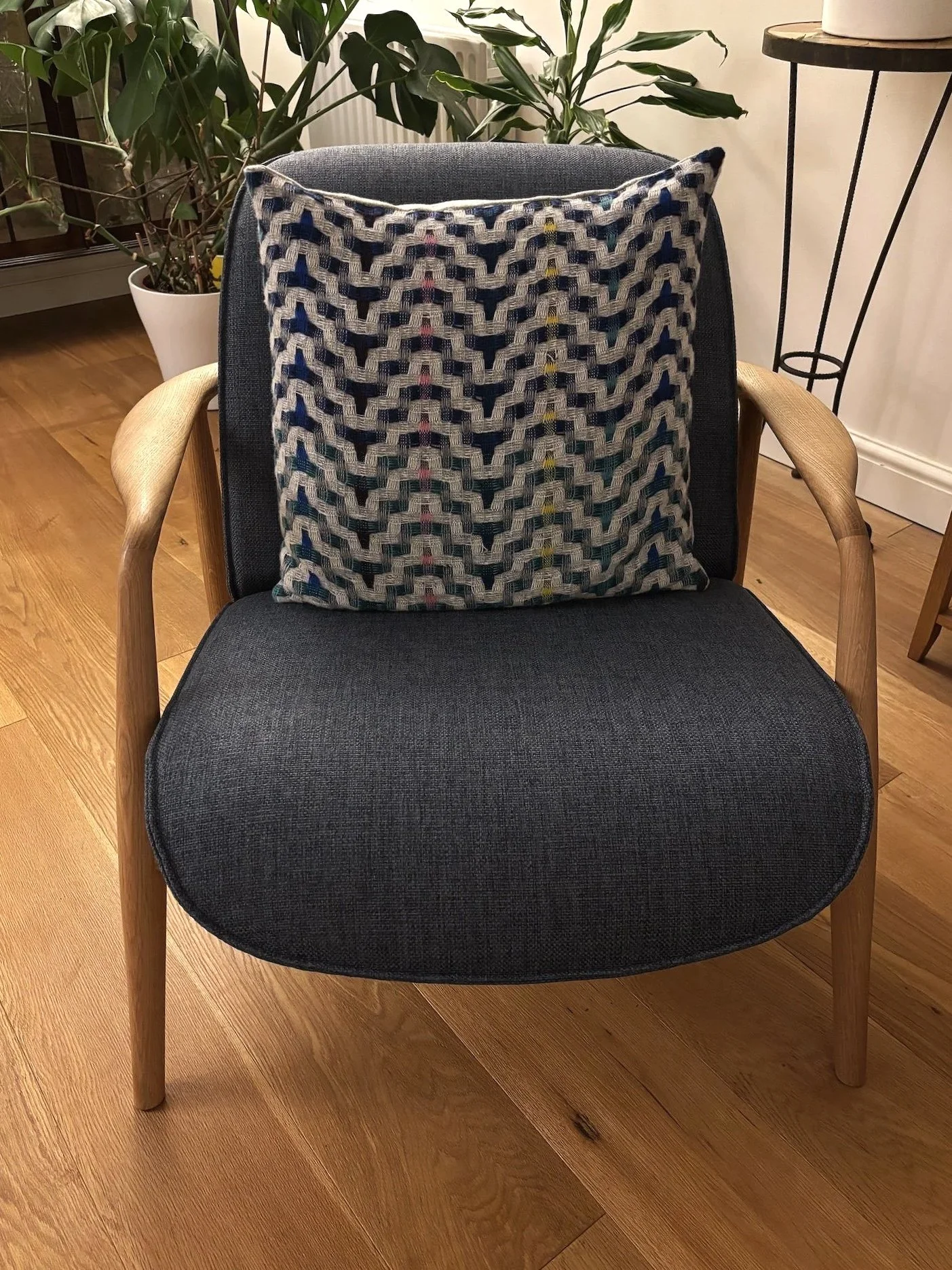 Greenwich Peacock Cushion Jade & Indigo 50 x 50 cm