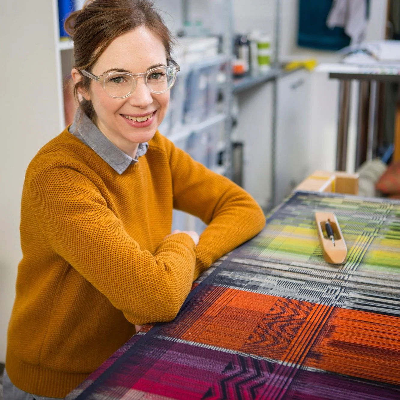 Find a Maker Week &ndash; Day 1: My Story ✨
Hello and welcome to all my new followers, and to those joining from @findamaker 👋
I&rsquo;m Bonnie &mdash; the designer and weaver behind Bonnie Kirkwood.
I&rsquo;ve been working in textiles for over 20 y