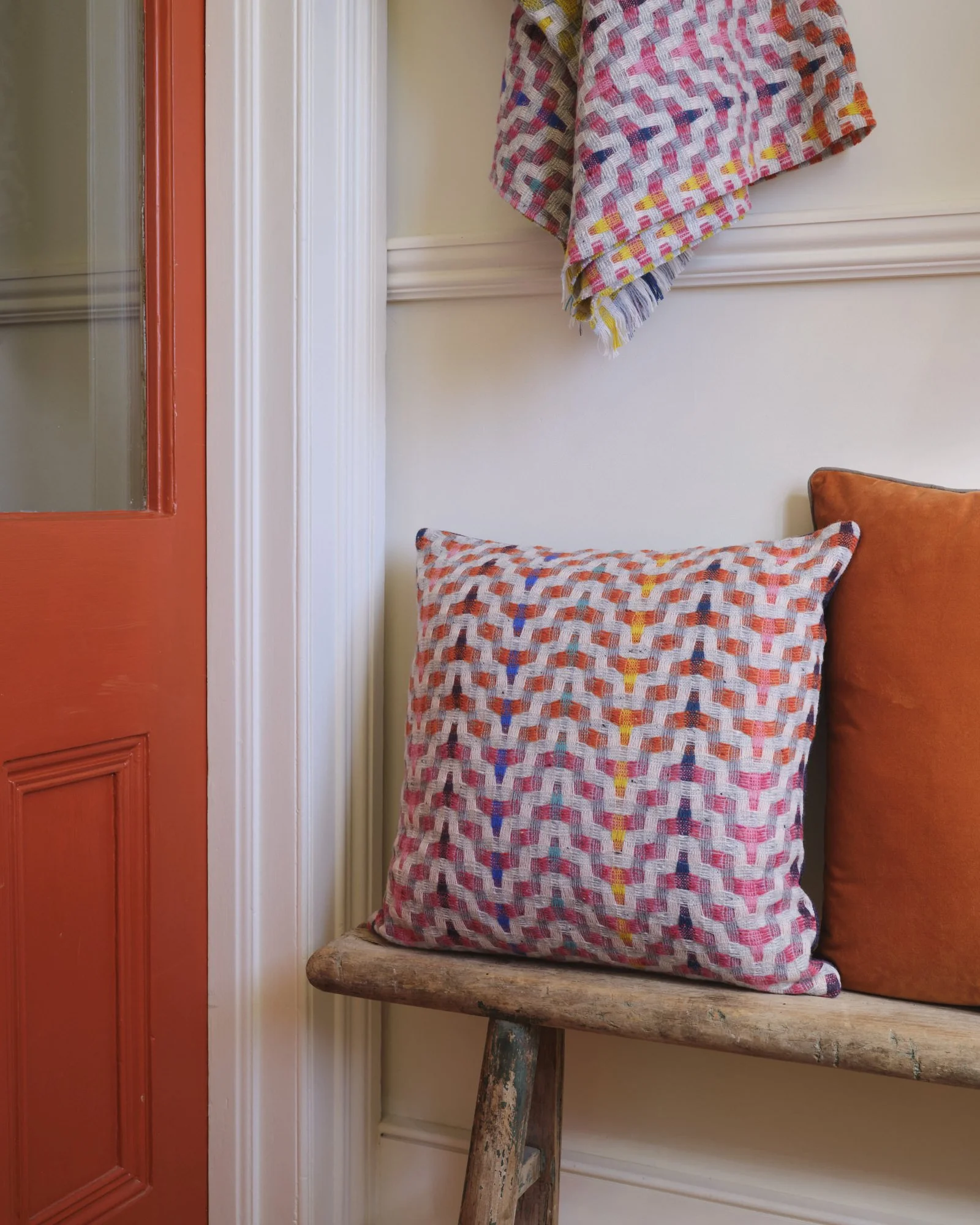Bonnie_Kirkwood_Fuchsia cushion on bench .jpg