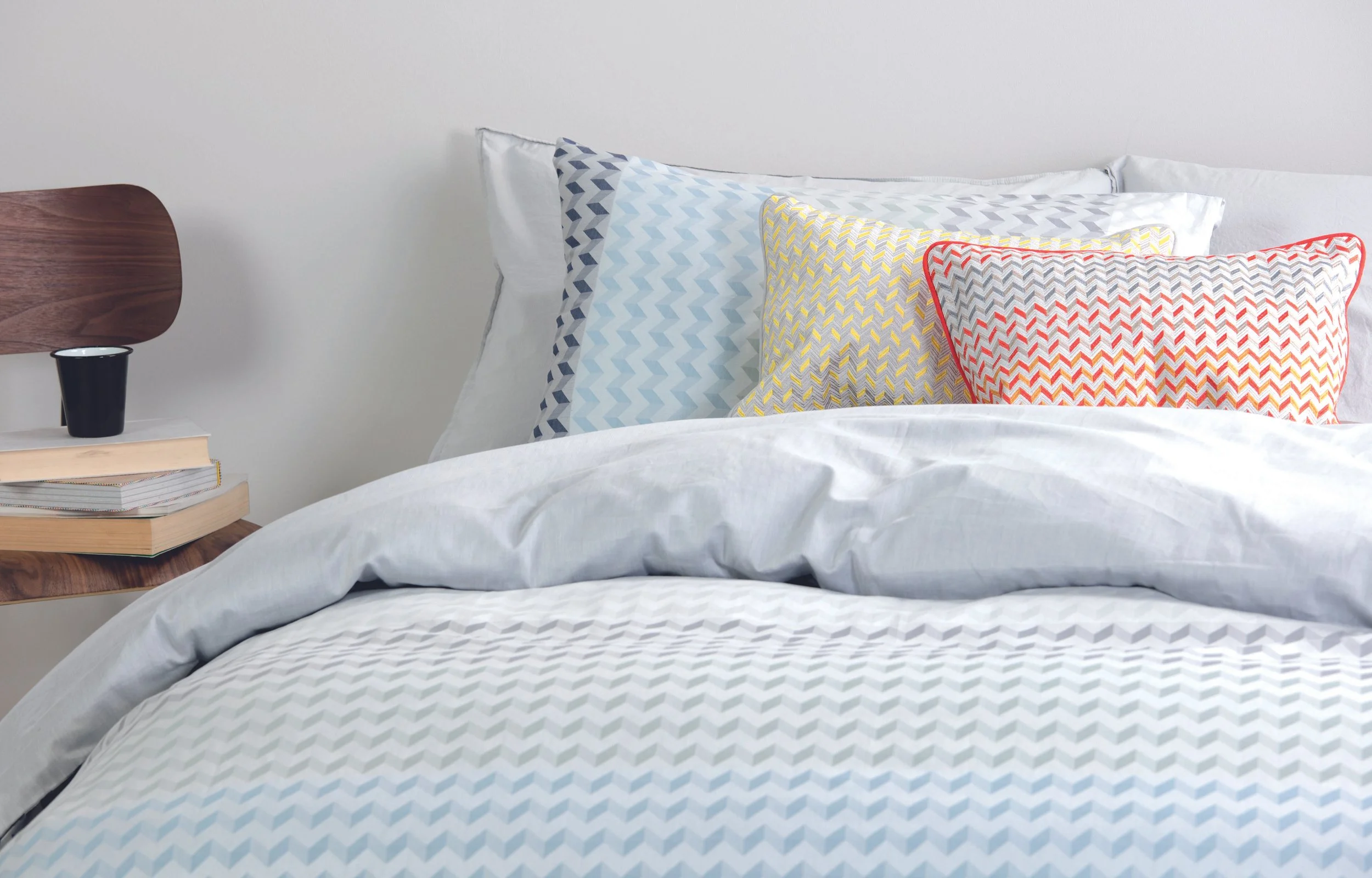 Sanremo_Bed_Set_Blue_and_Grey_PR03.jpg