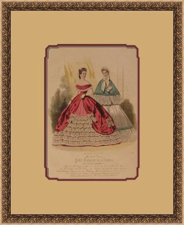 Angle Array: It mimics the frills in the dress.