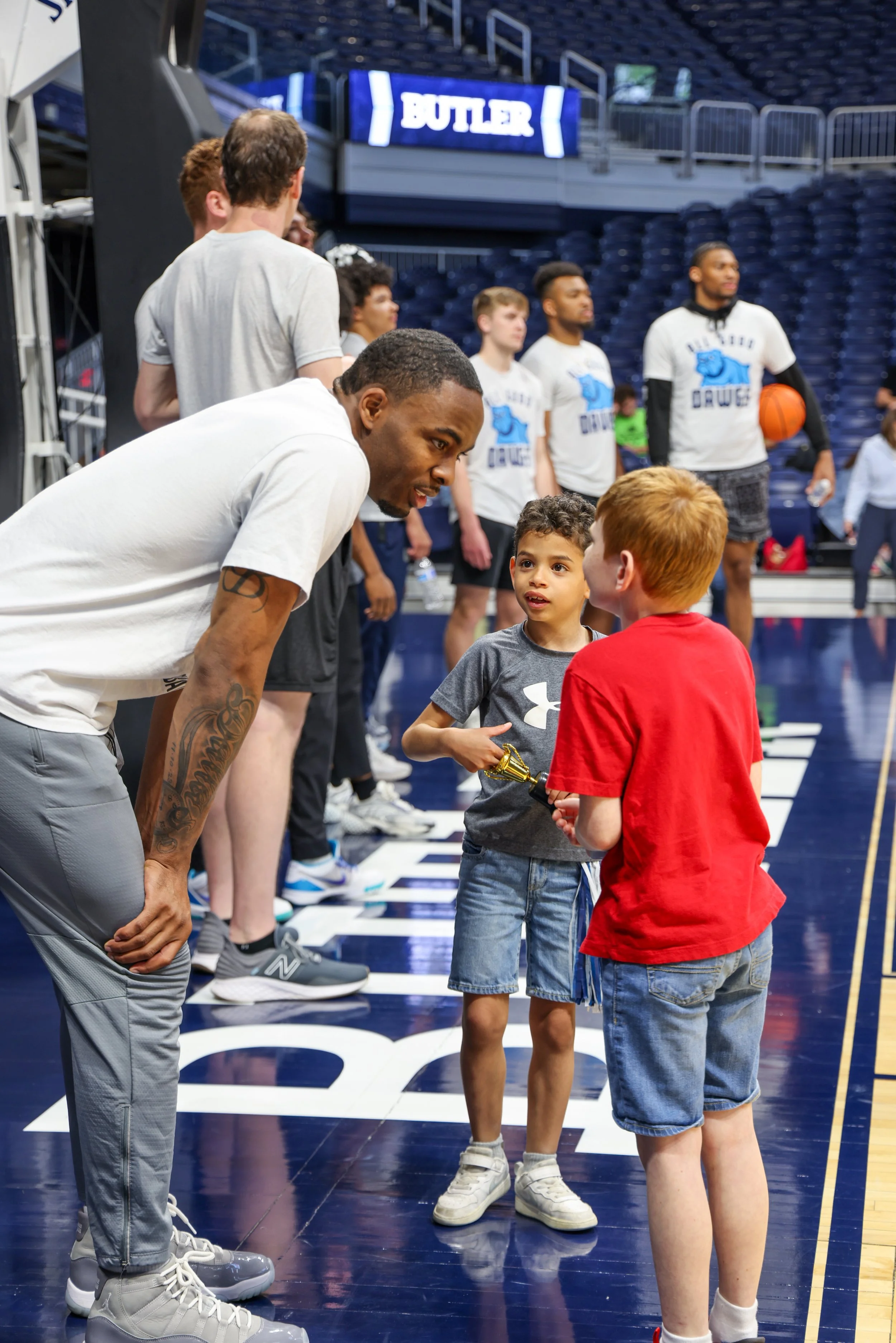 Hoops Helping Kids-132.jpg