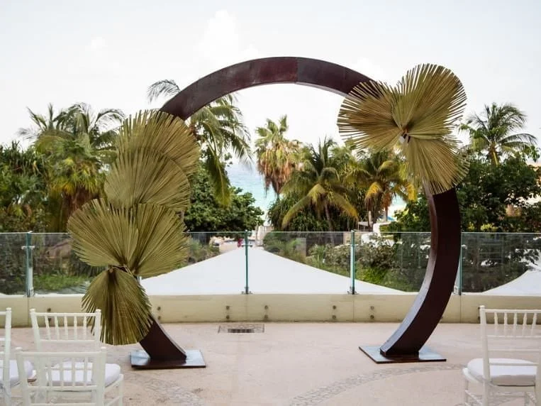 Live Aqua: Egos Terrace sunset ceremony venue overlooking the ocean at Live Aqua Cancún