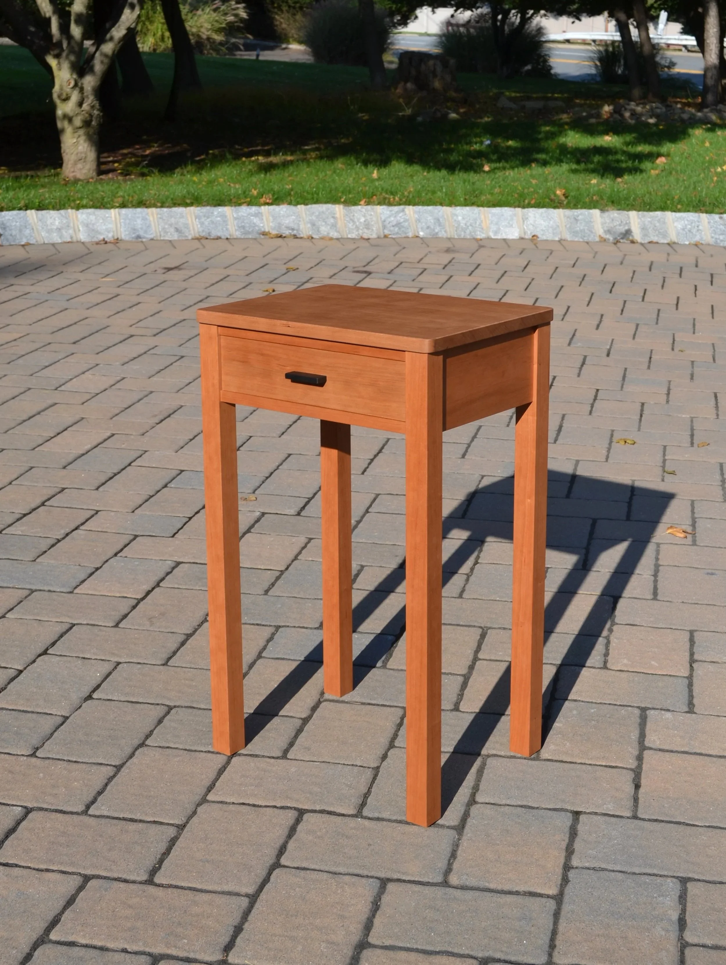 nightstand+5.jpg