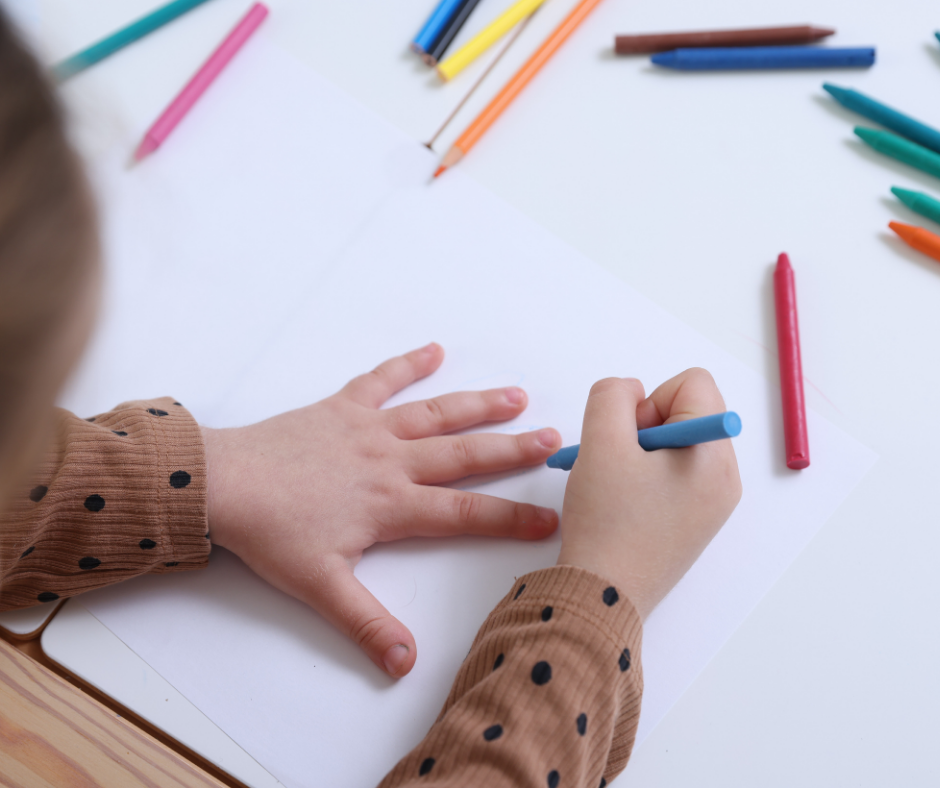 girl with crayons