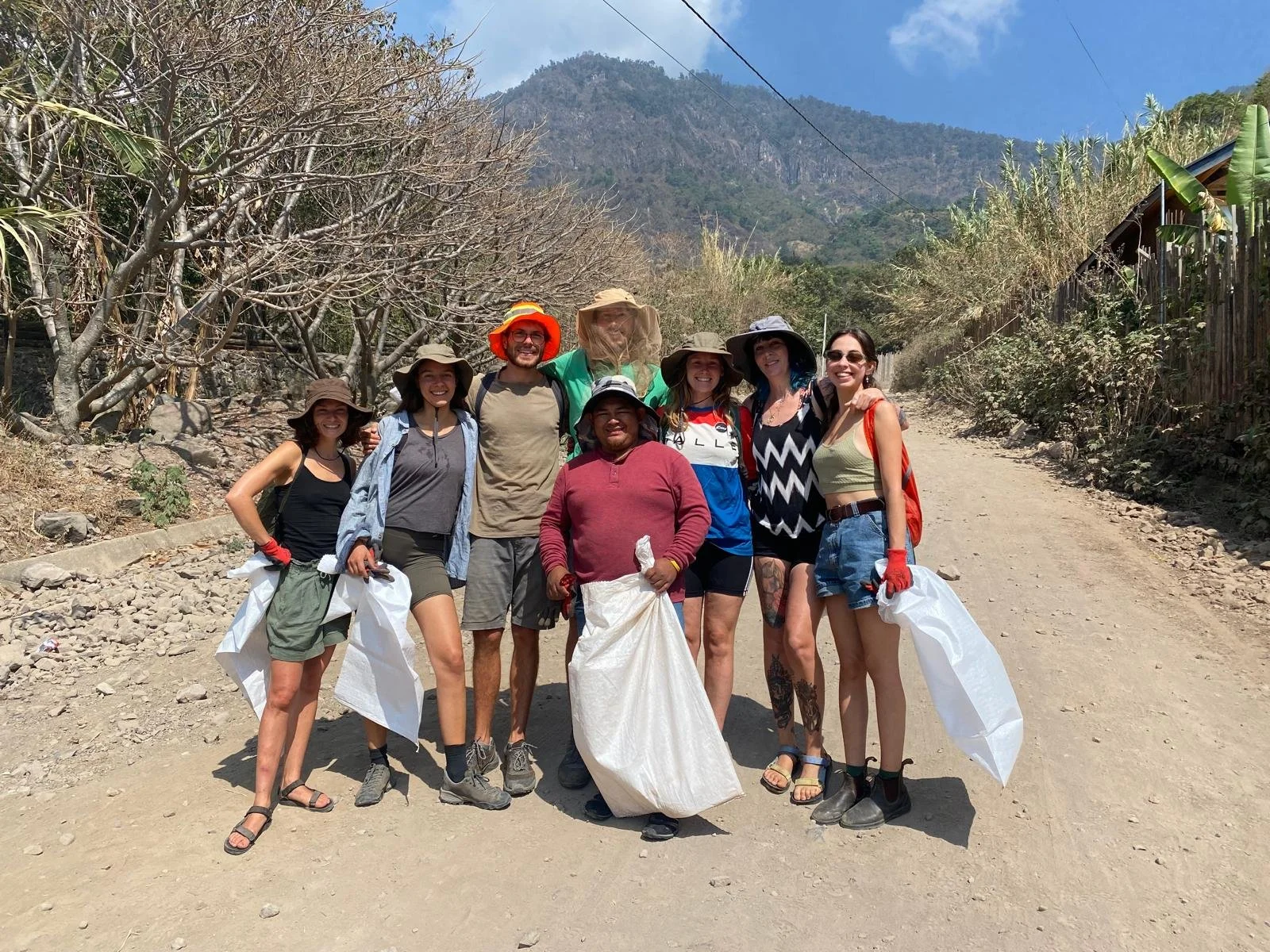 WhatsApp Image 2024-05-06 at 15.30.25.jpeg