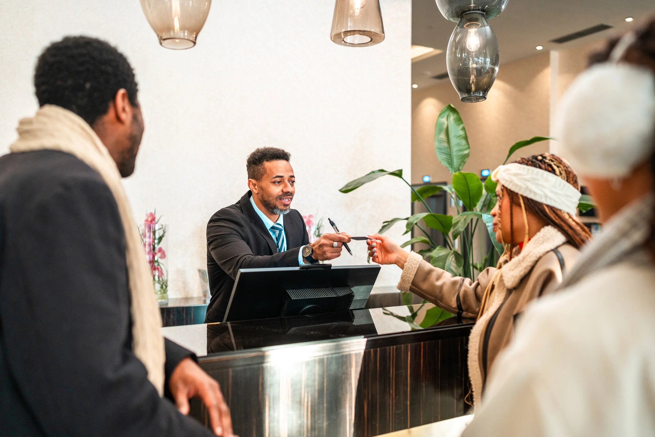 Family on vacationes, hotel, check in-398.jpeg