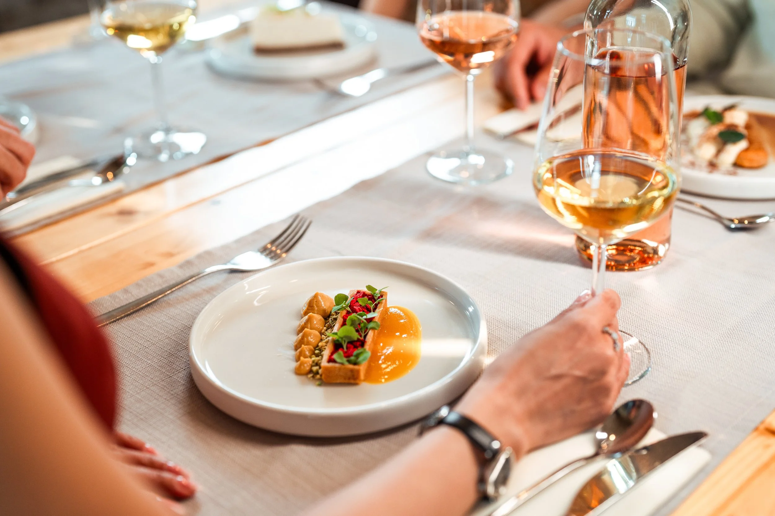 food, friends, wine-1261.jpeg