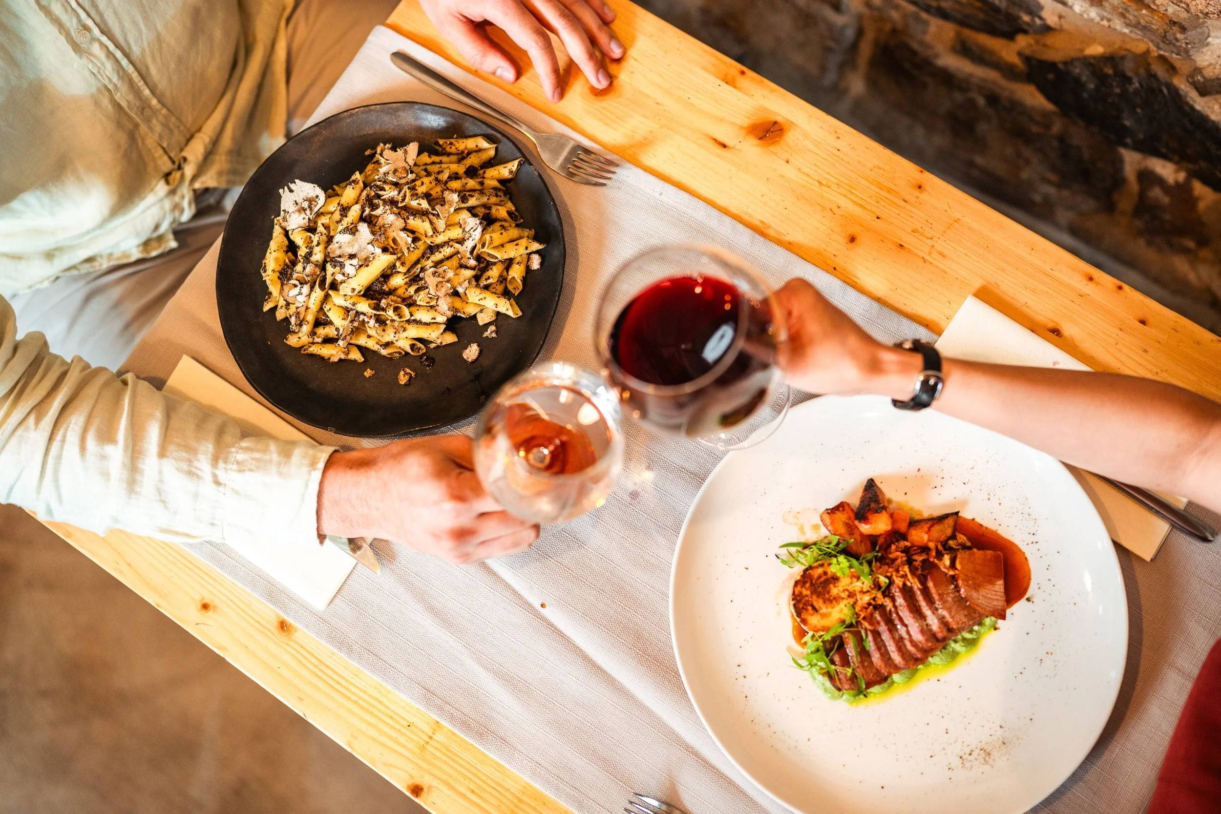 food, friends, wine-1290.jpeg