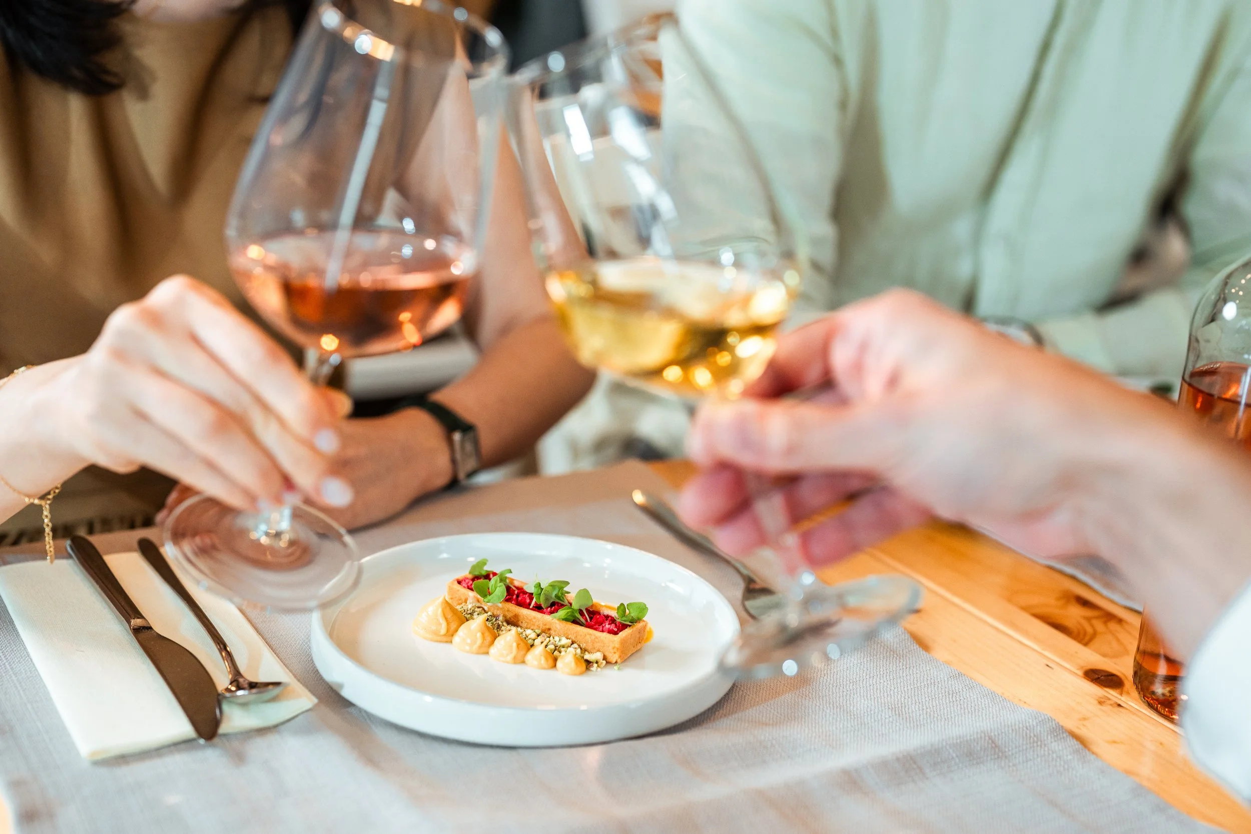 food, friends, wine-1266.jpeg