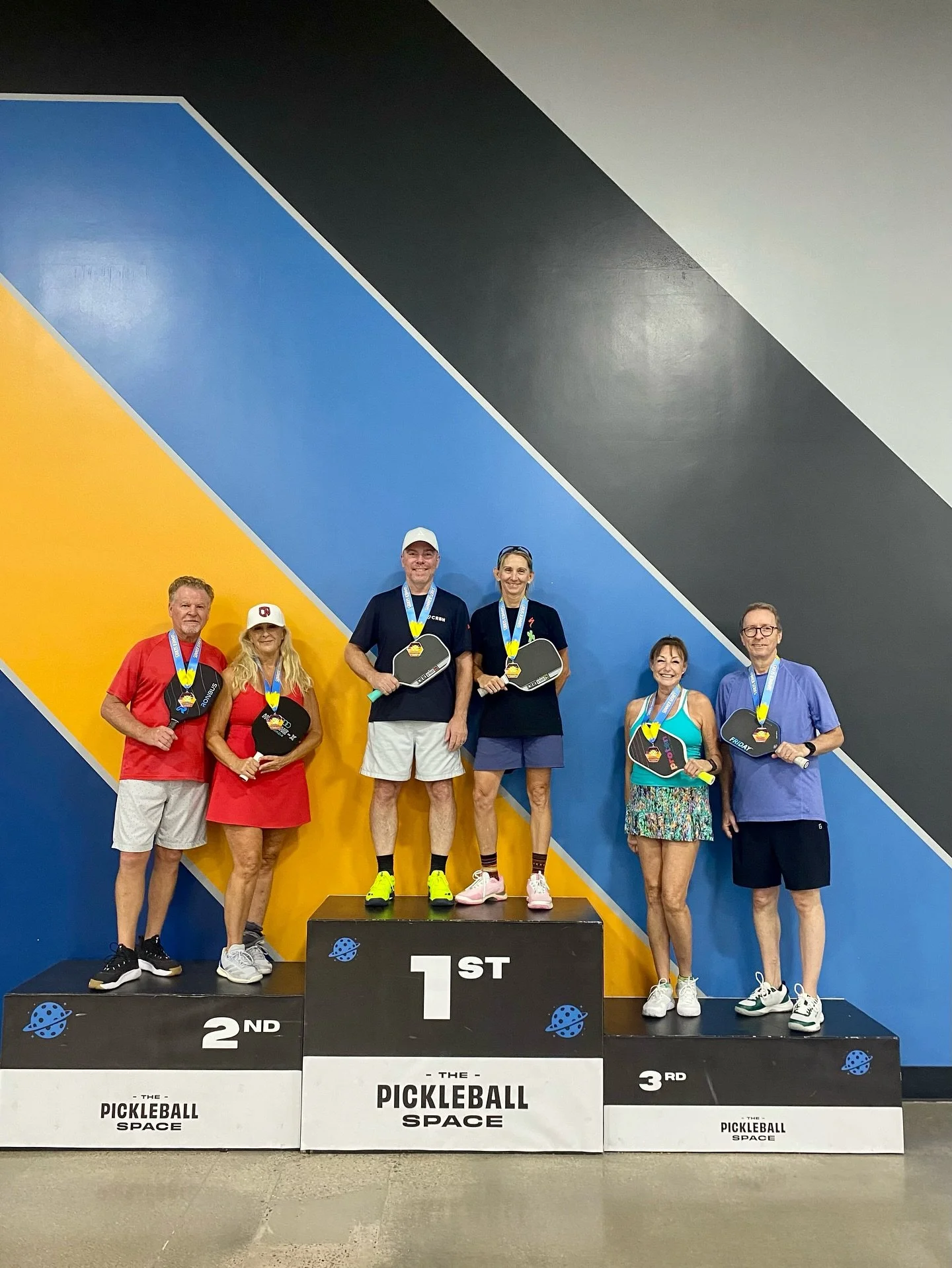☀️🏓 Endless Summer Smash! 🏓☀️

Huge congrats to all of our winners 🏆 and a big shoutout to everyone who competed in the Endless Summer Smash at The Pickleball Space.

There was great sportsmanship and this event was filled with energy, competition