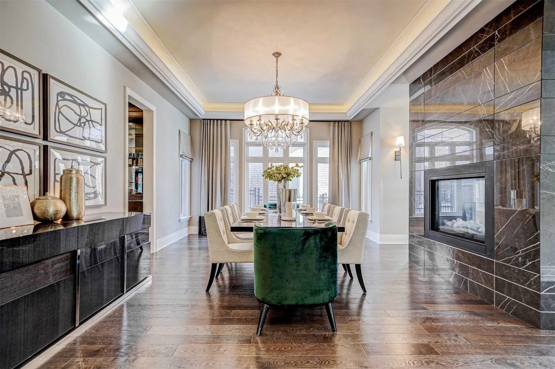 12-aubrietia-court-richmond-hill-N5475797-2.jpg