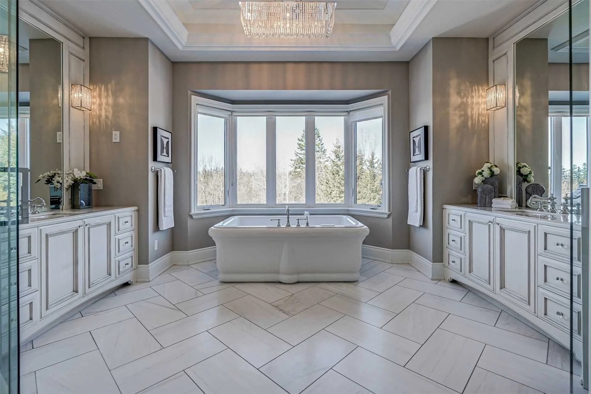 12-aubrietia-court-richmond-hill-N5475797-20.jpg