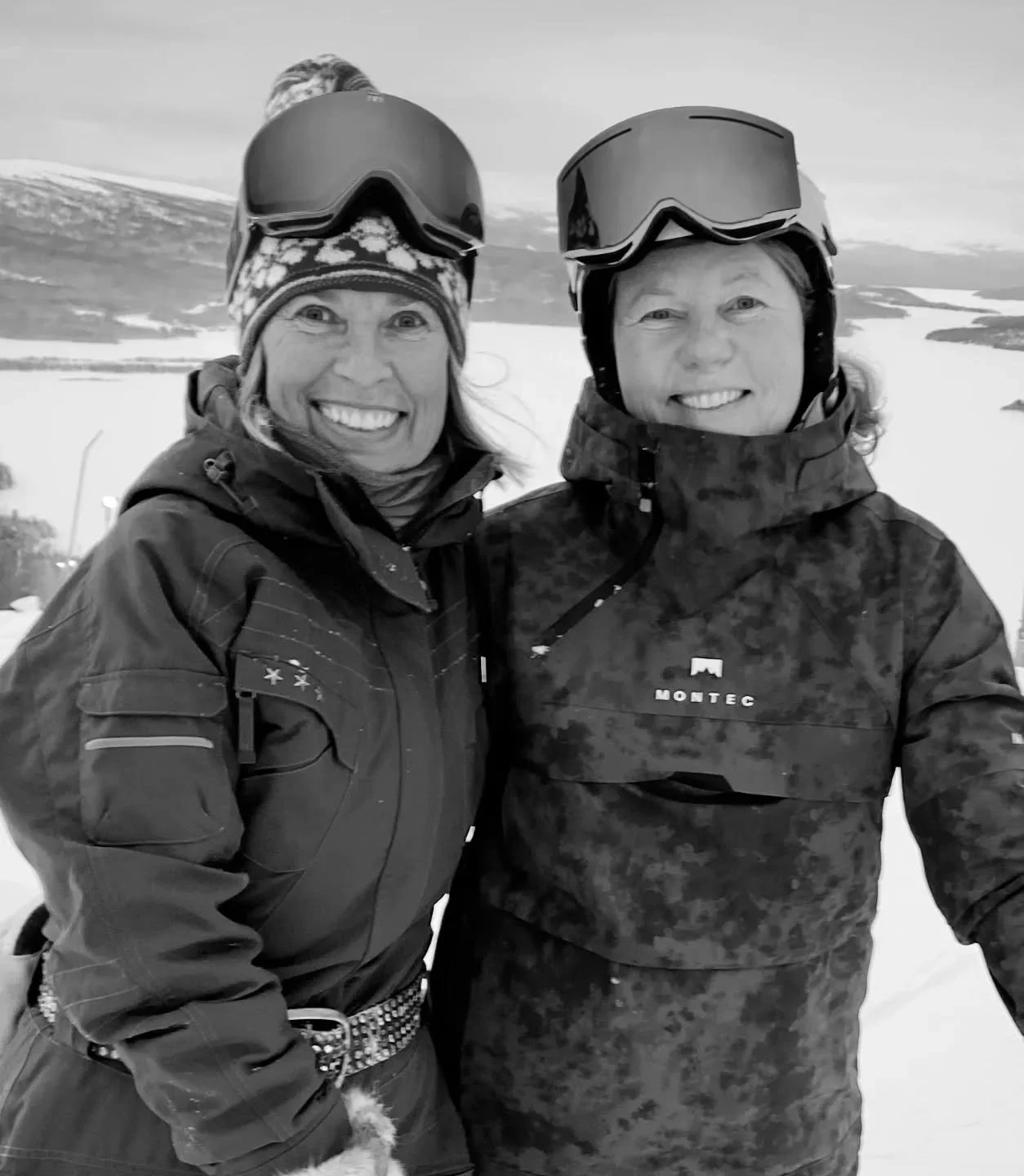 Glada skid&aring;kare p&aring; premi&auml;r&aring;k i juletid.  Fredag 27 december h&aring;ller vi &ouml;ppet i b&aring;de butik och @kafe.ryfjallet d&auml;r vi serverar v&aring;fflor, hembakat fikabr&ouml;d och visar kursutst&auml;llning med @annalo